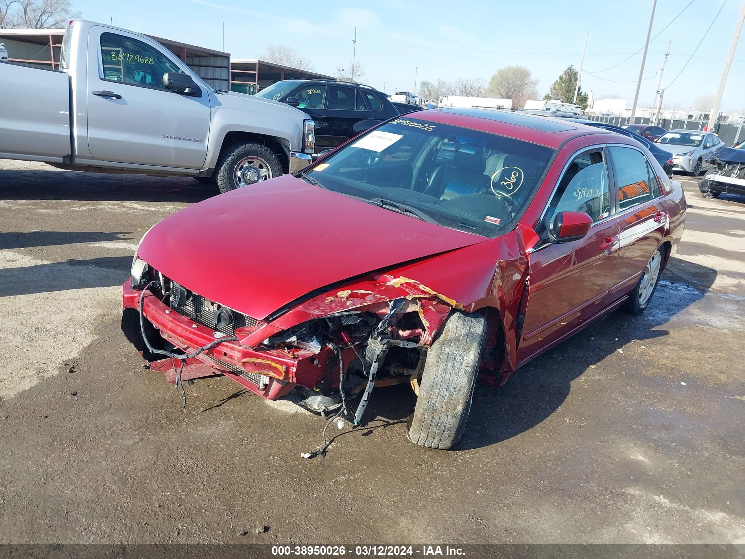 Photo 1 VIN: 1HGCM568X7A188673 - HONDA ACCORD 