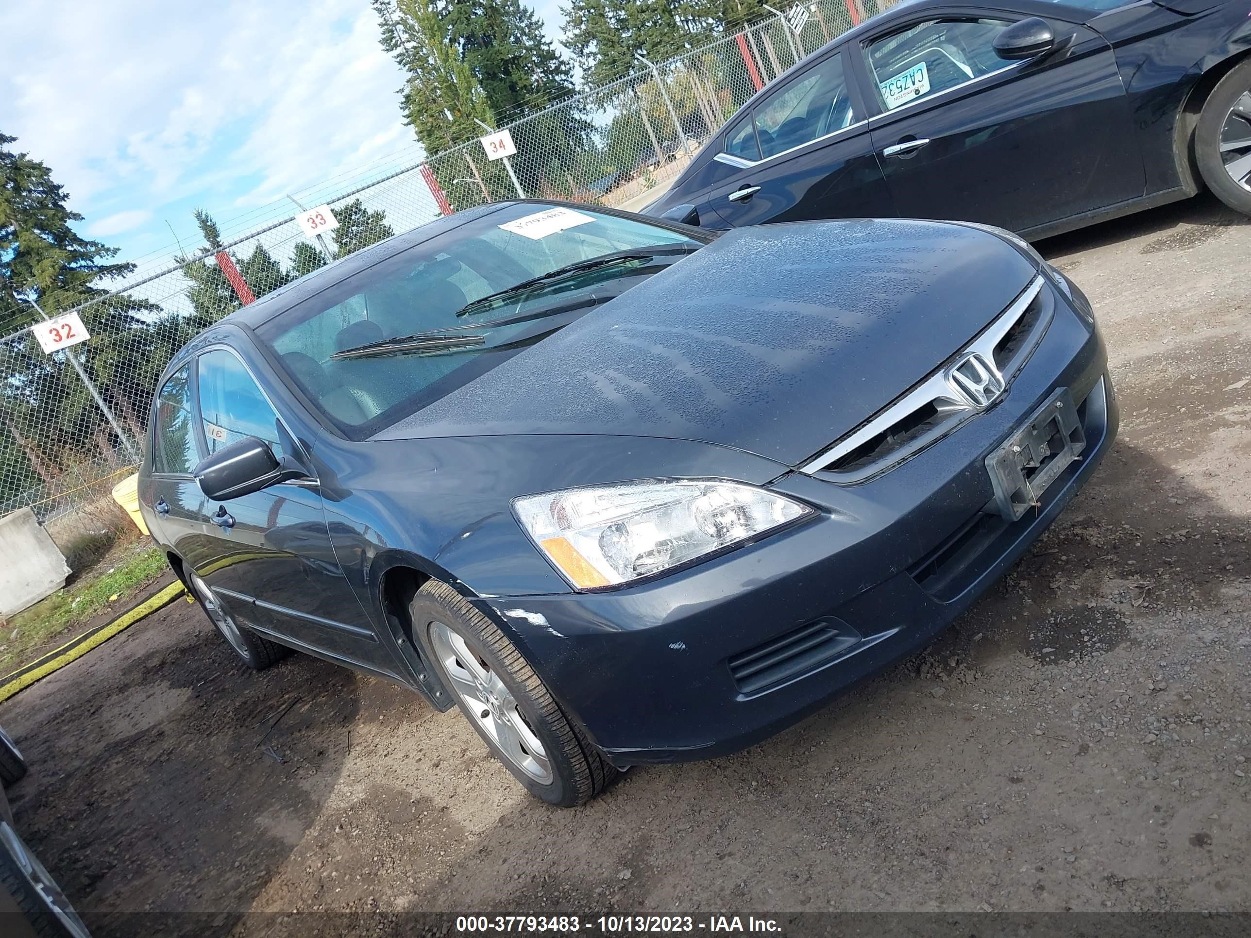 Photo 12 VIN: 1HGCM658X6A022658 - HONDA ACCORD 