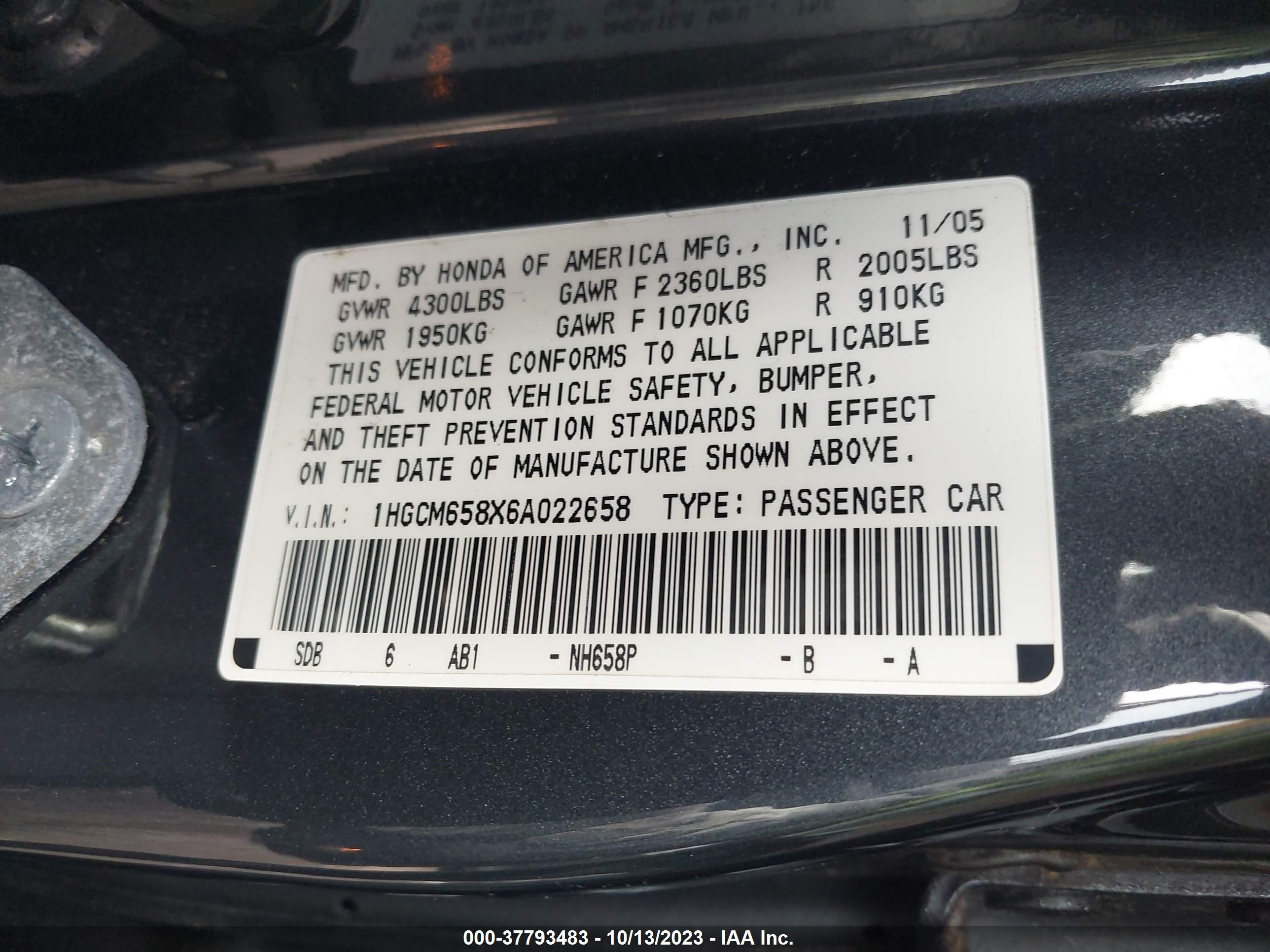 Photo 8 VIN: 1HGCM658X6A022658 - HONDA ACCORD 