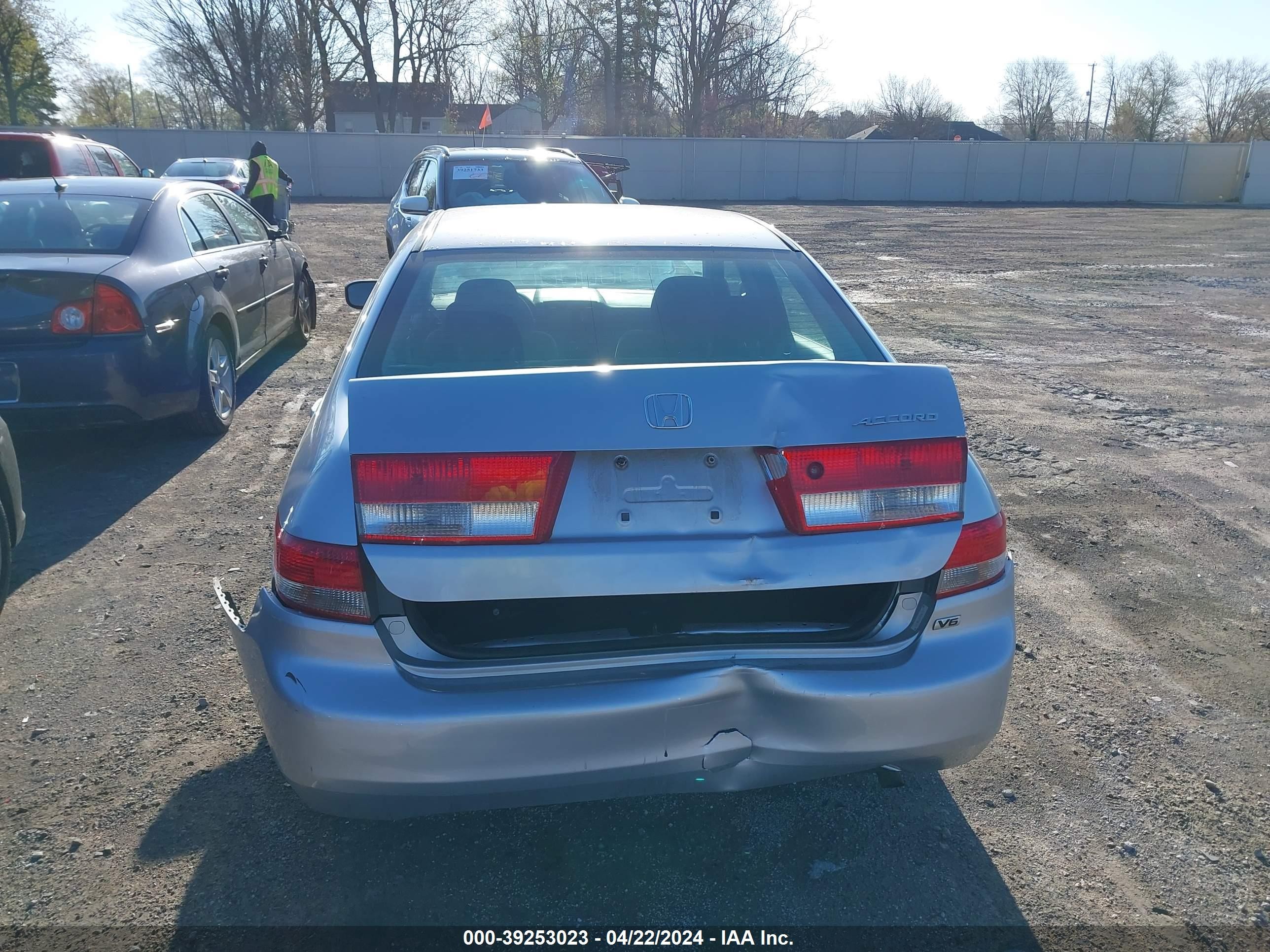 Photo 5 VIN: 1HGCM66314A061977 - HONDA ACCORD 