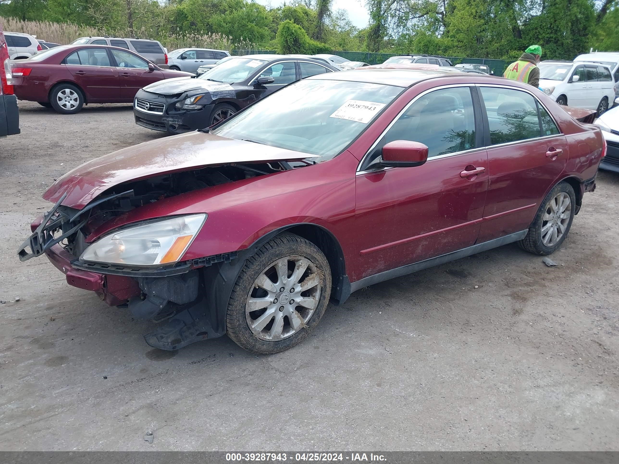 Photo 1 VIN: 1HGCM66316A052974 - HONDA ACCORD 