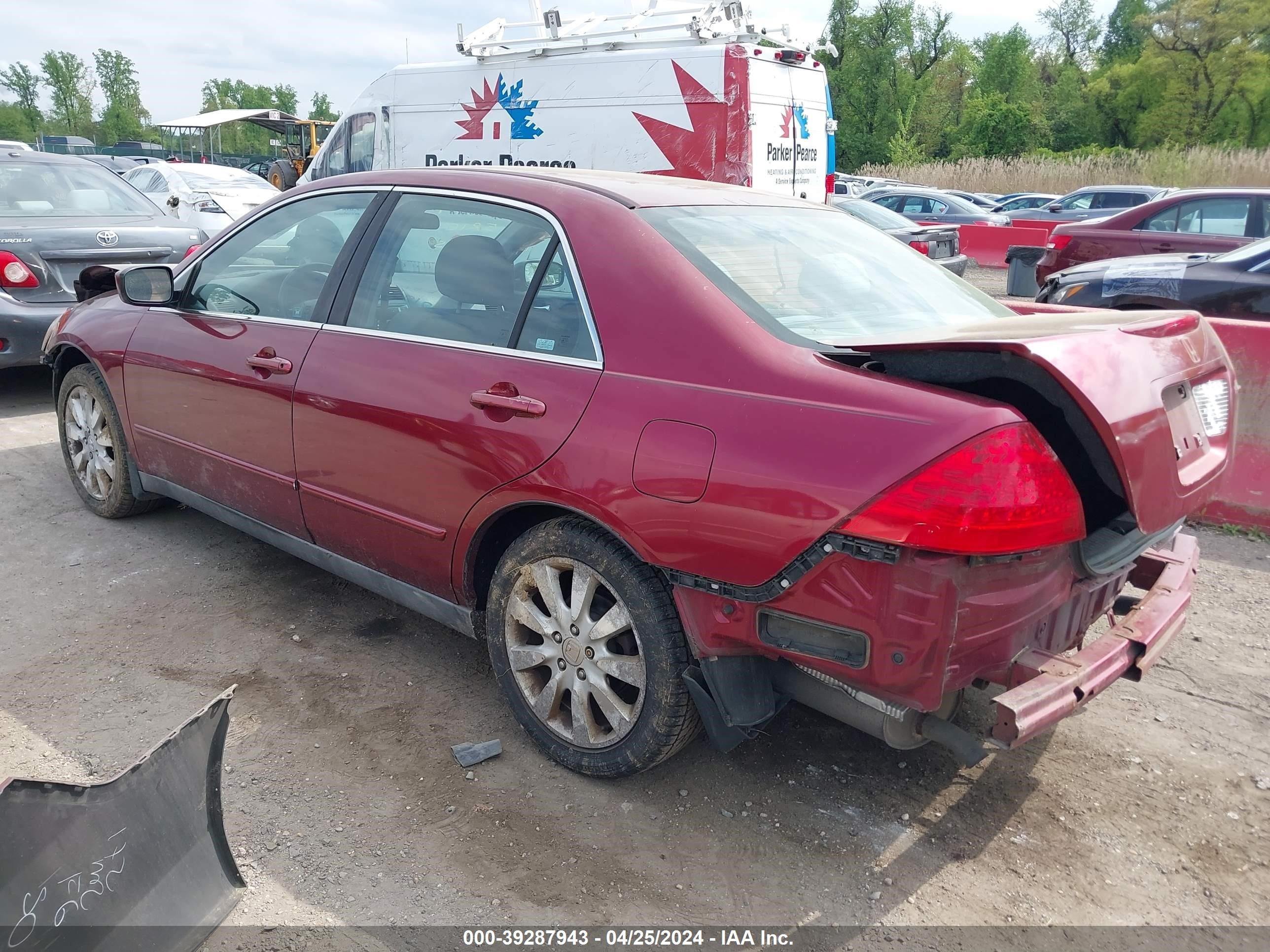 Photo 2 VIN: 1HGCM66316A052974 - HONDA ACCORD 