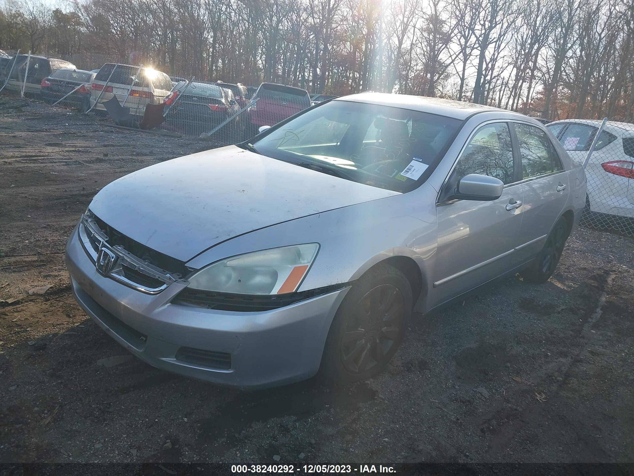 Photo 1 VIN: 1HGCM66316A065885 - HONDA ACCORD 