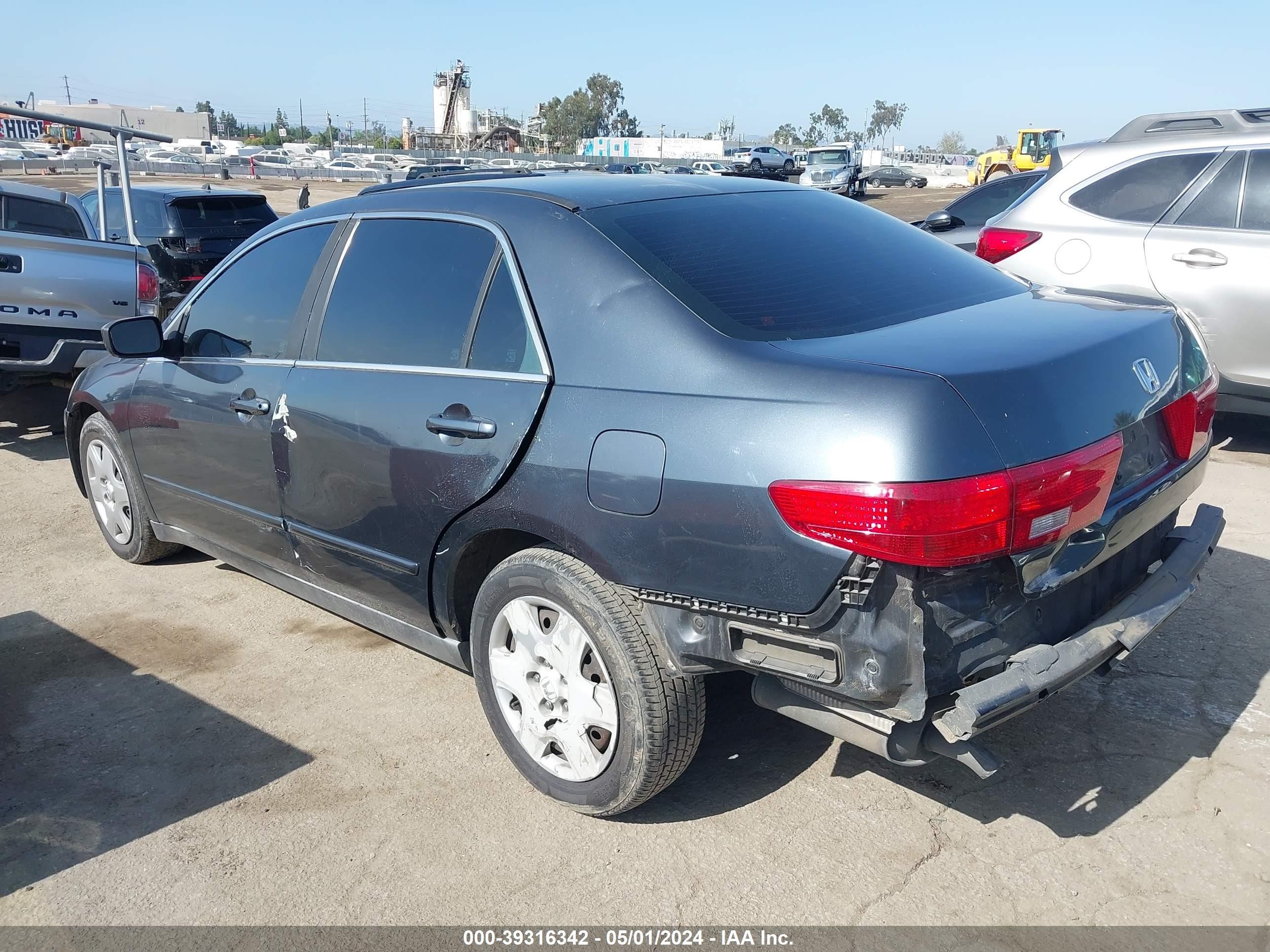 Photo 2 VIN: 1HGCM66325A058314 - HONDA ACCORD 