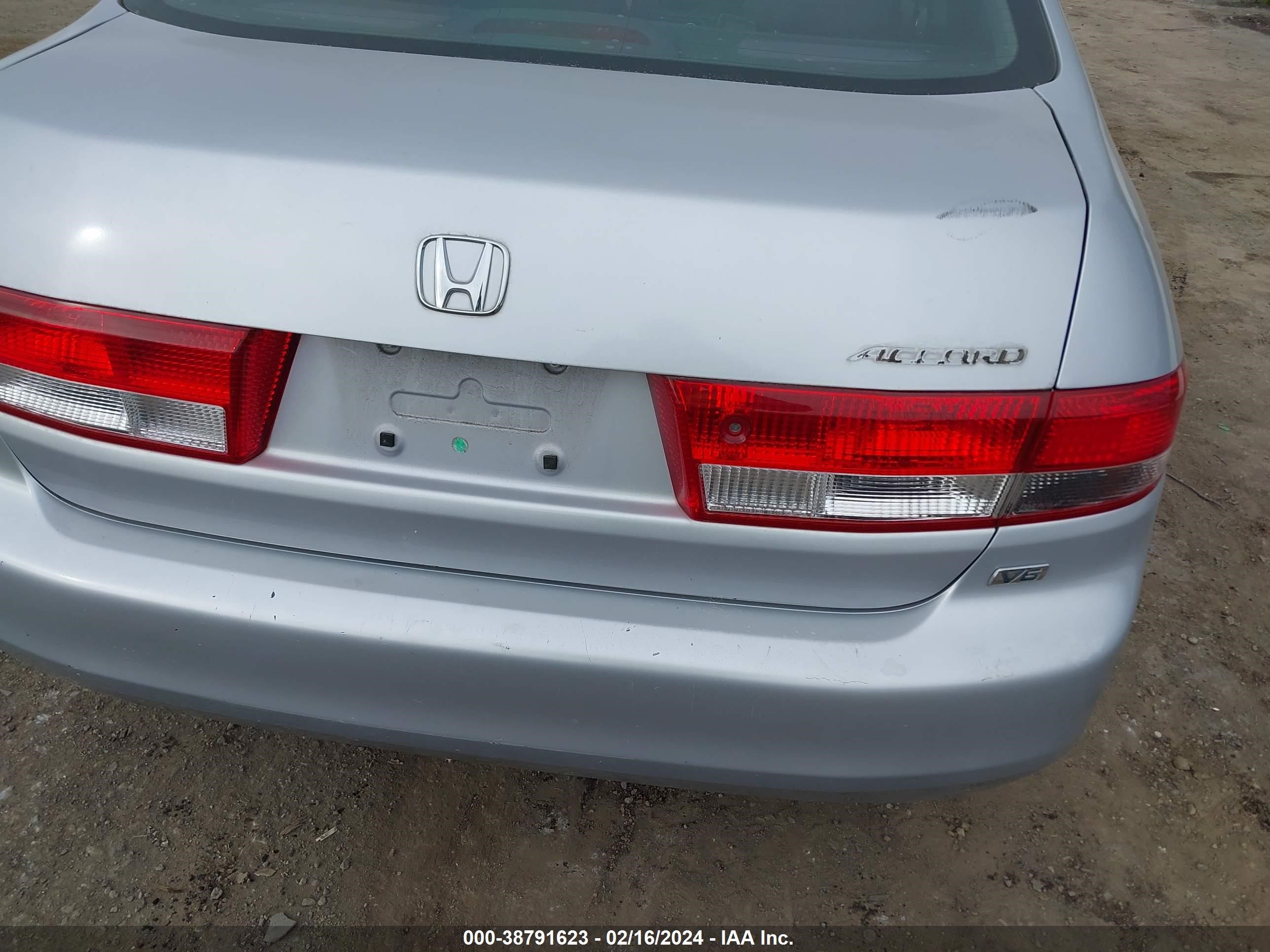 Photo 5 VIN: 1HGCM66333A056164 - HONDA ACCORD 