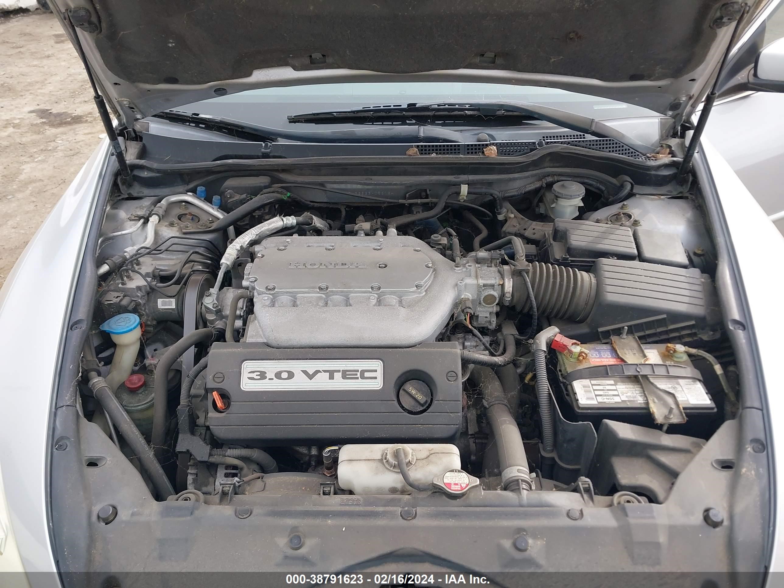 Photo 9 VIN: 1HGCM66333A056164 - HONDA ACCORD 