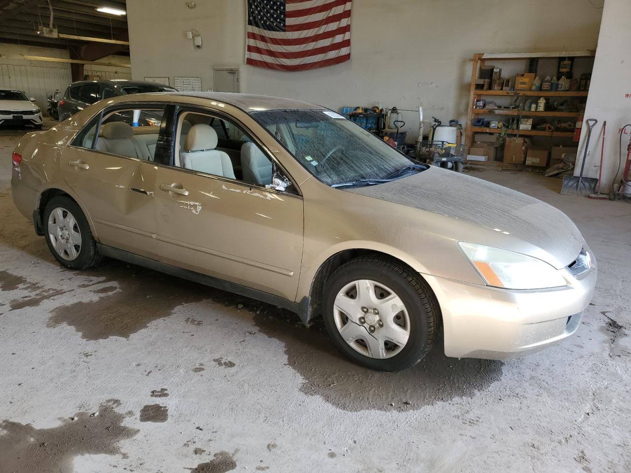 Photo 3 VIN: 1HGCM66345A070982 - HONDA ACCORD 