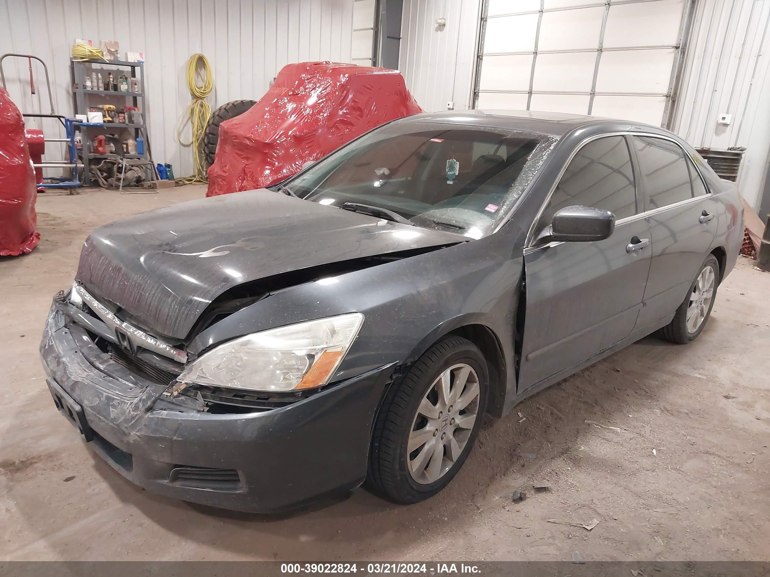 Photo 1 VIN: 1HGCM66347A004709 - HONDA ACCORD 