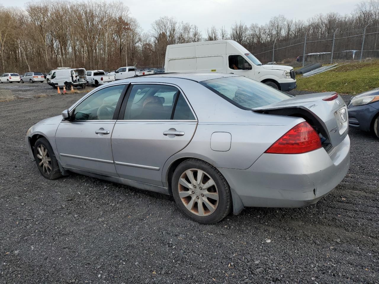 Photo 1 VIN: 1HGCM66356A044442 - HONDA ACCORD 