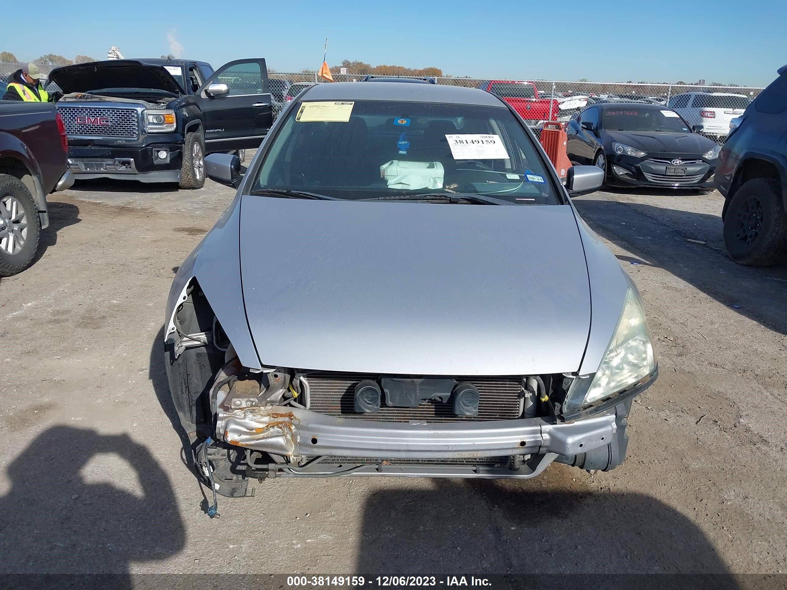 Photo 11 VIN: 1HGCM66373A103874 - HONDA ACCORD 