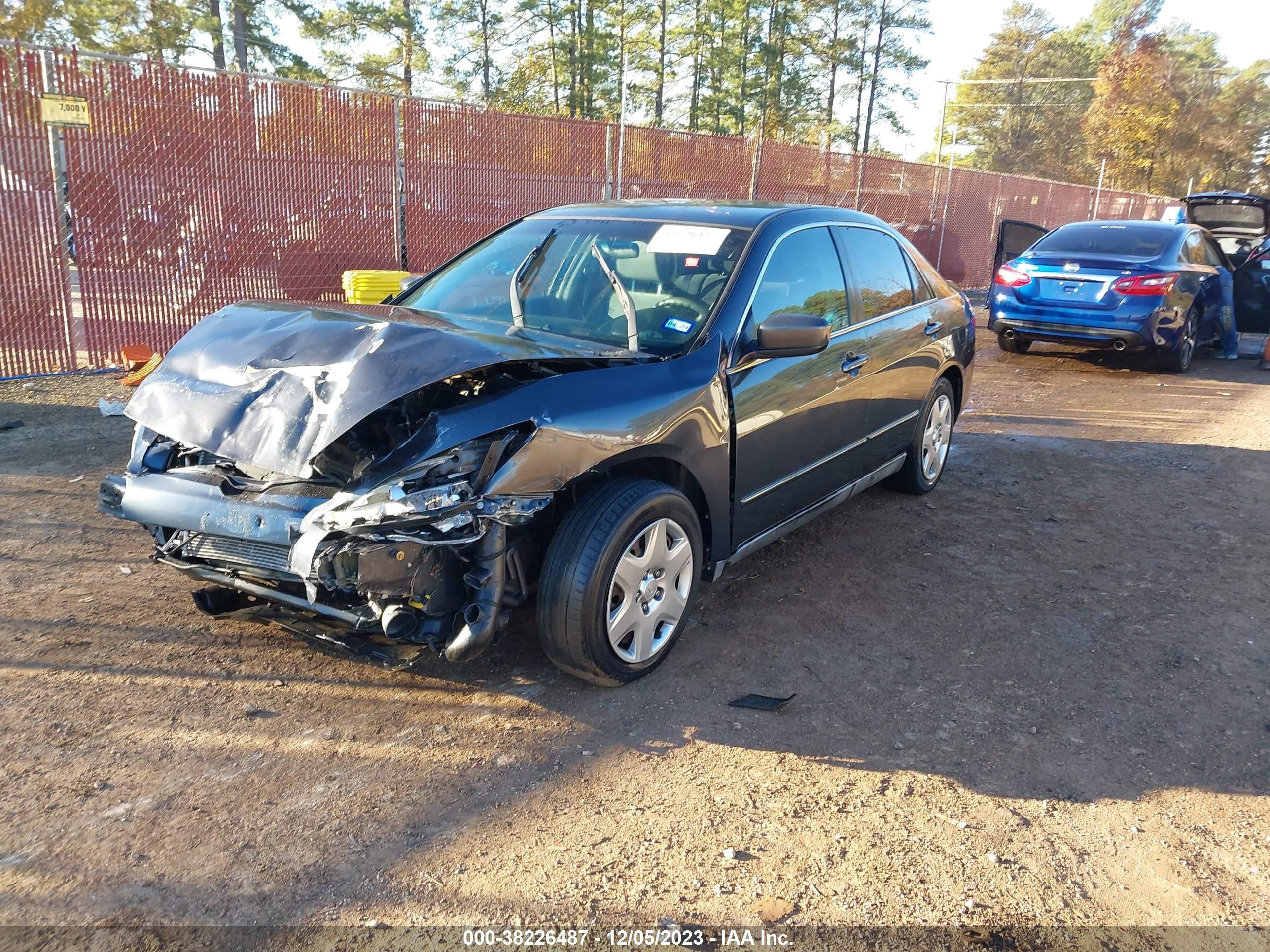 Photo 1 VIN: 1HGCM66385A067986 - HONDA ACCORD 