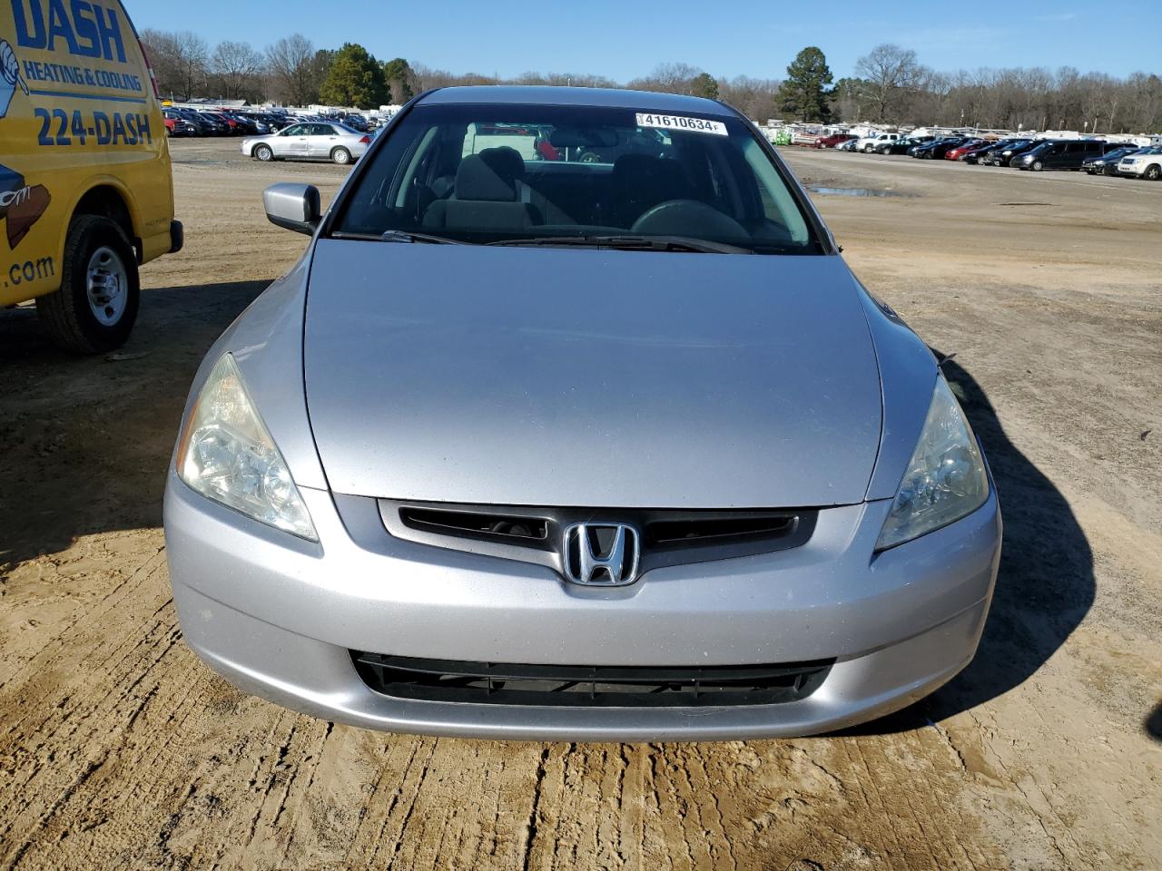 Photo 4 VIN: 1HGCM663X3A024828 - HONDA ACCORD 