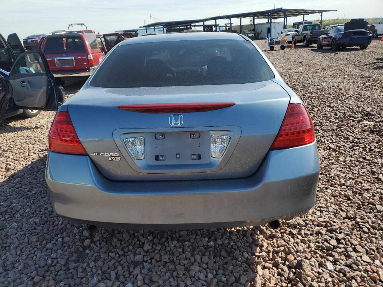 Photo 5 VIN: 1HGCM66417A005261 - HONDA ACCORD 