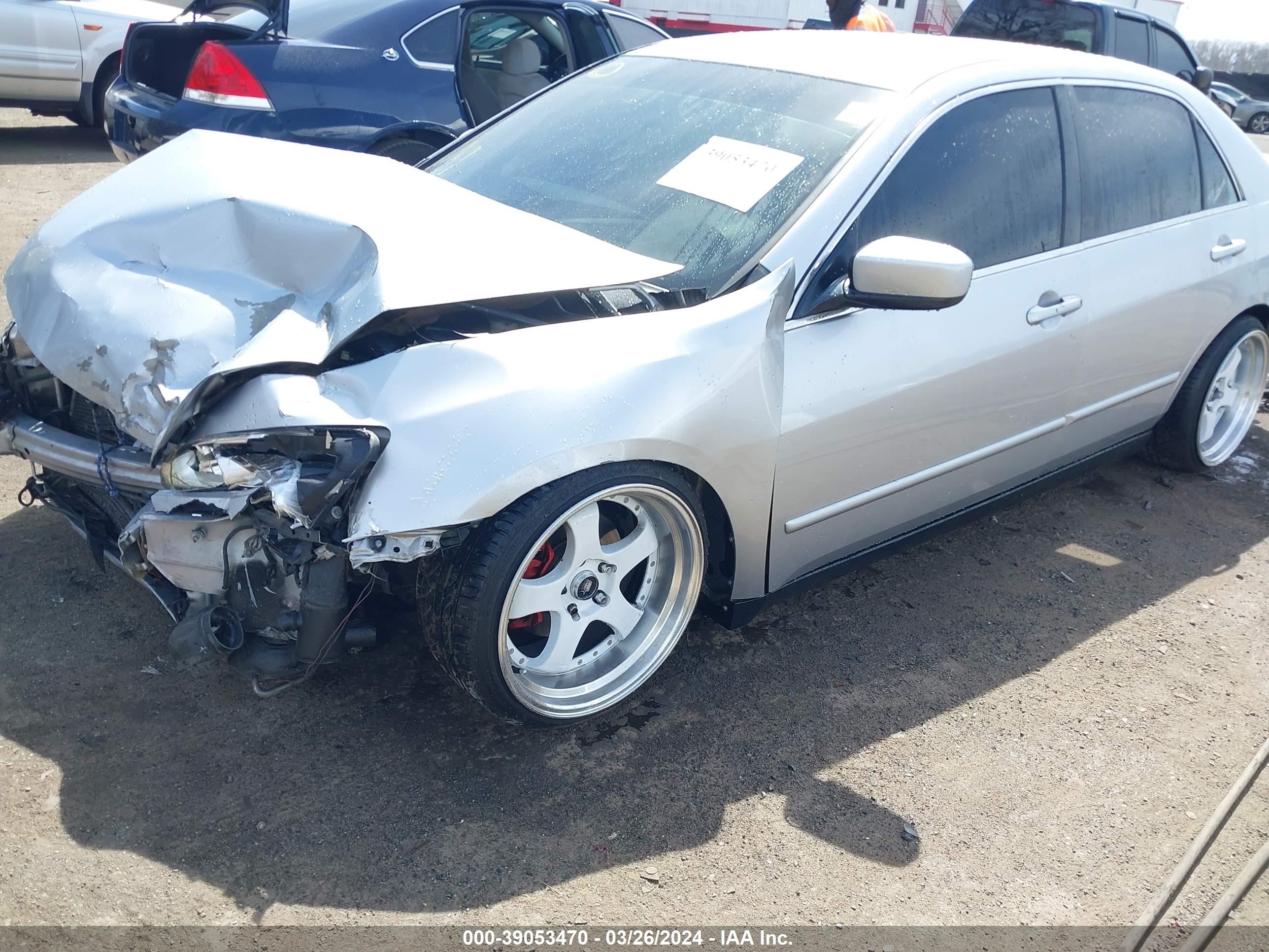 Photo 1 VIN: 1HGCM66417A037188 - HONDA ACCORD 