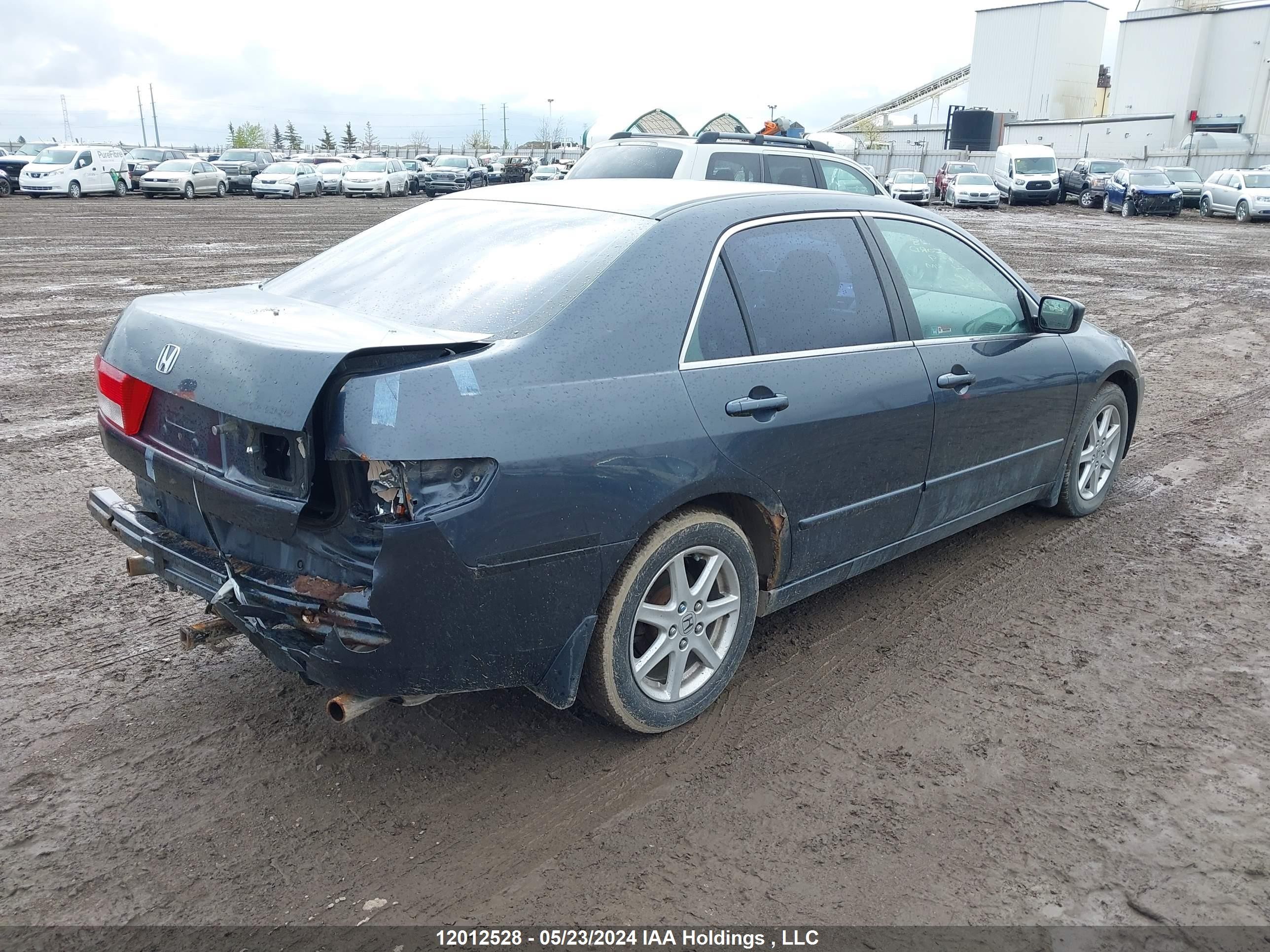 Photo 3 VIN: 1HGCM66424A800959 - HONDA ACCORD 