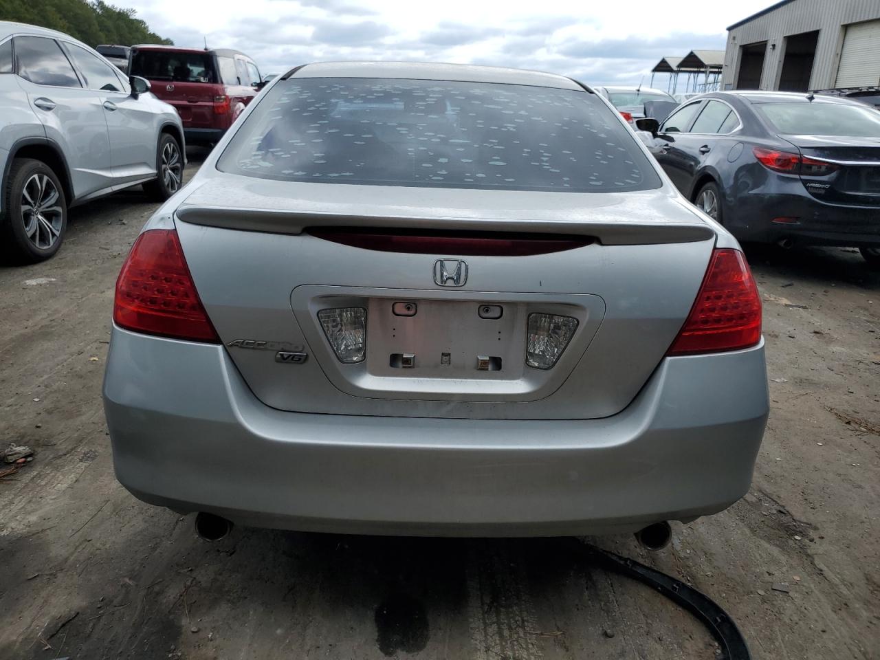 Photo 5 VIN: 1HGCM66427A072094 - HONDA ACCORD 