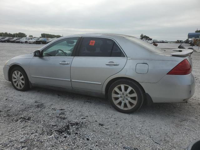 Photo 1 VIN: 1HGCM66427A085413 - HONDA ACCORD SE 