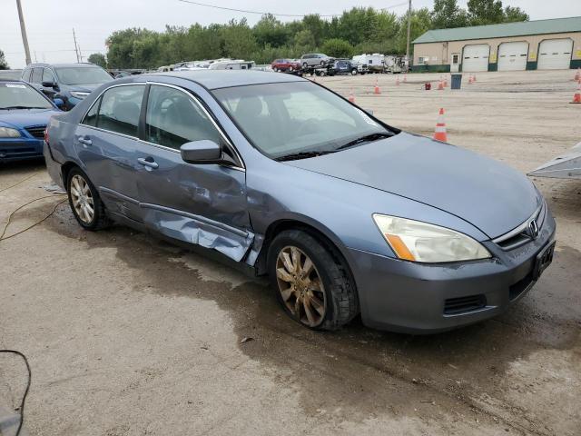 Photo 3 VIN: 1HGCM66447A071612 - HONDA ACCORD SE 