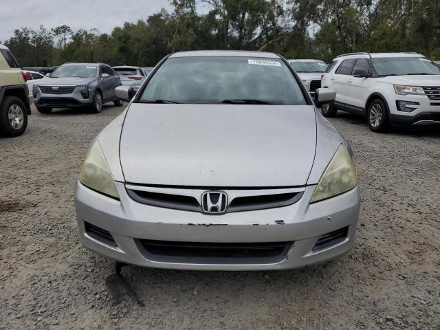 Photo 4 VIN: 1HGCM66447A100090 - HONDA ACCORD SE 