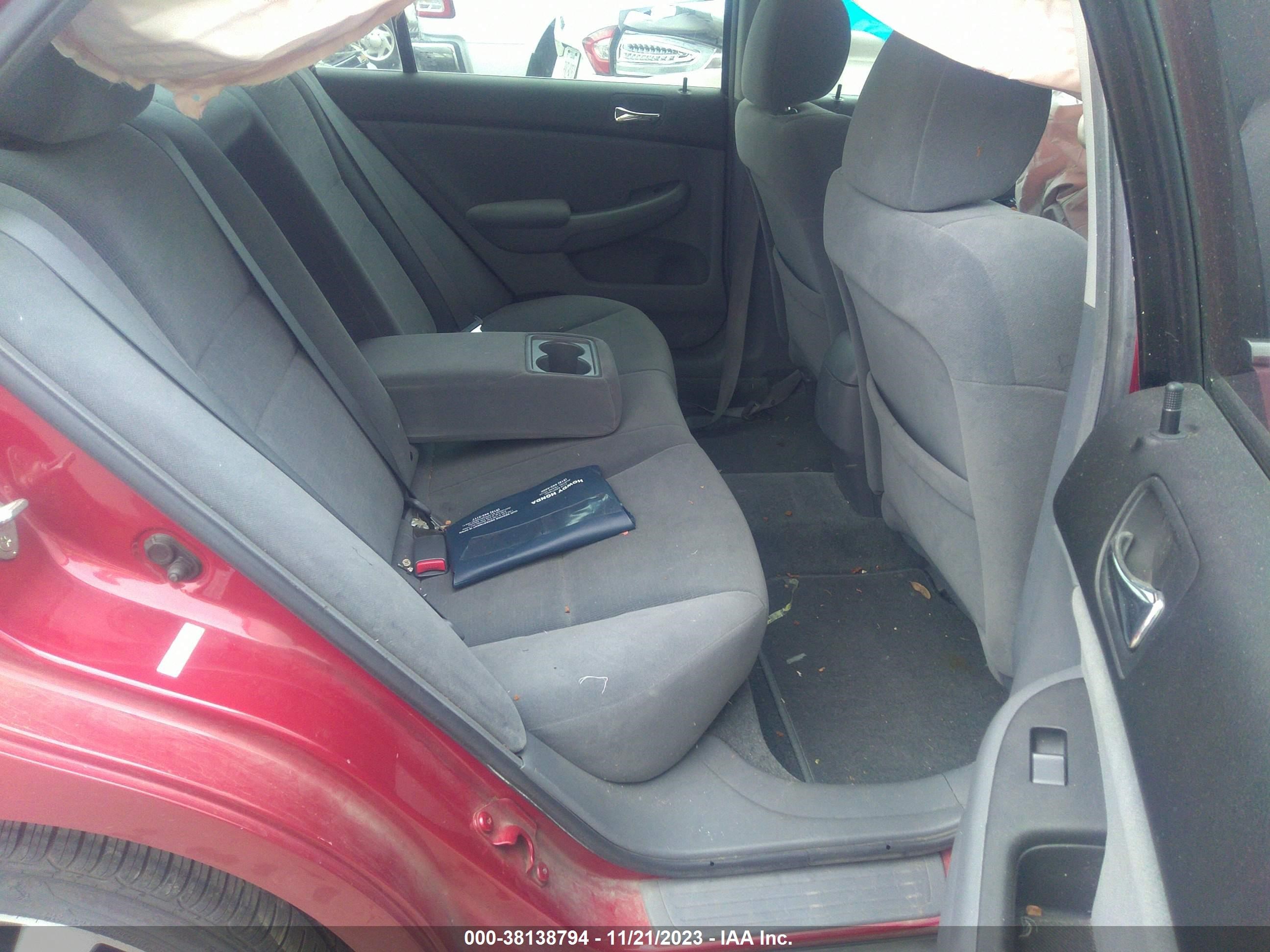 Photo 7 VIN: 1HGCM66467A048994 - HONDA ACCORD 