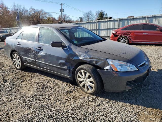 Photo 3 VIN: 1HGCM66467A103248 - HONDA ACCORD SE 