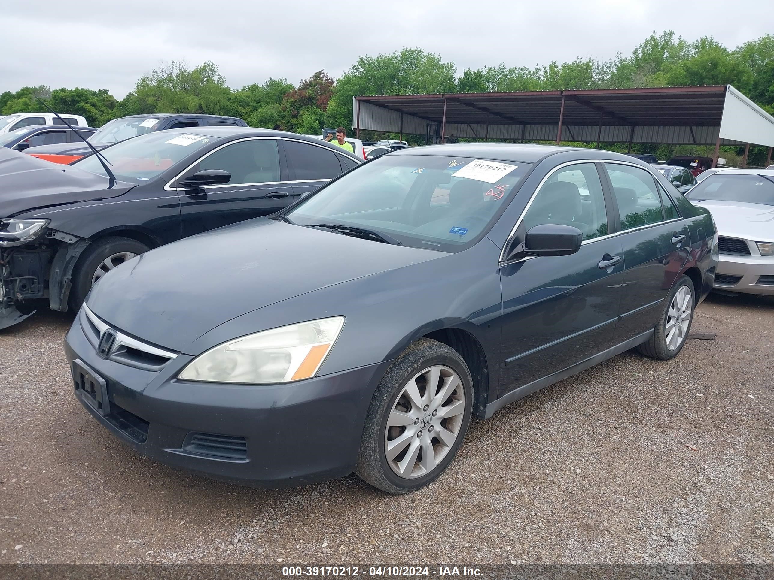 Photo 1 VIN: 1HGCM66487A049452 - HONDA ACCORD 