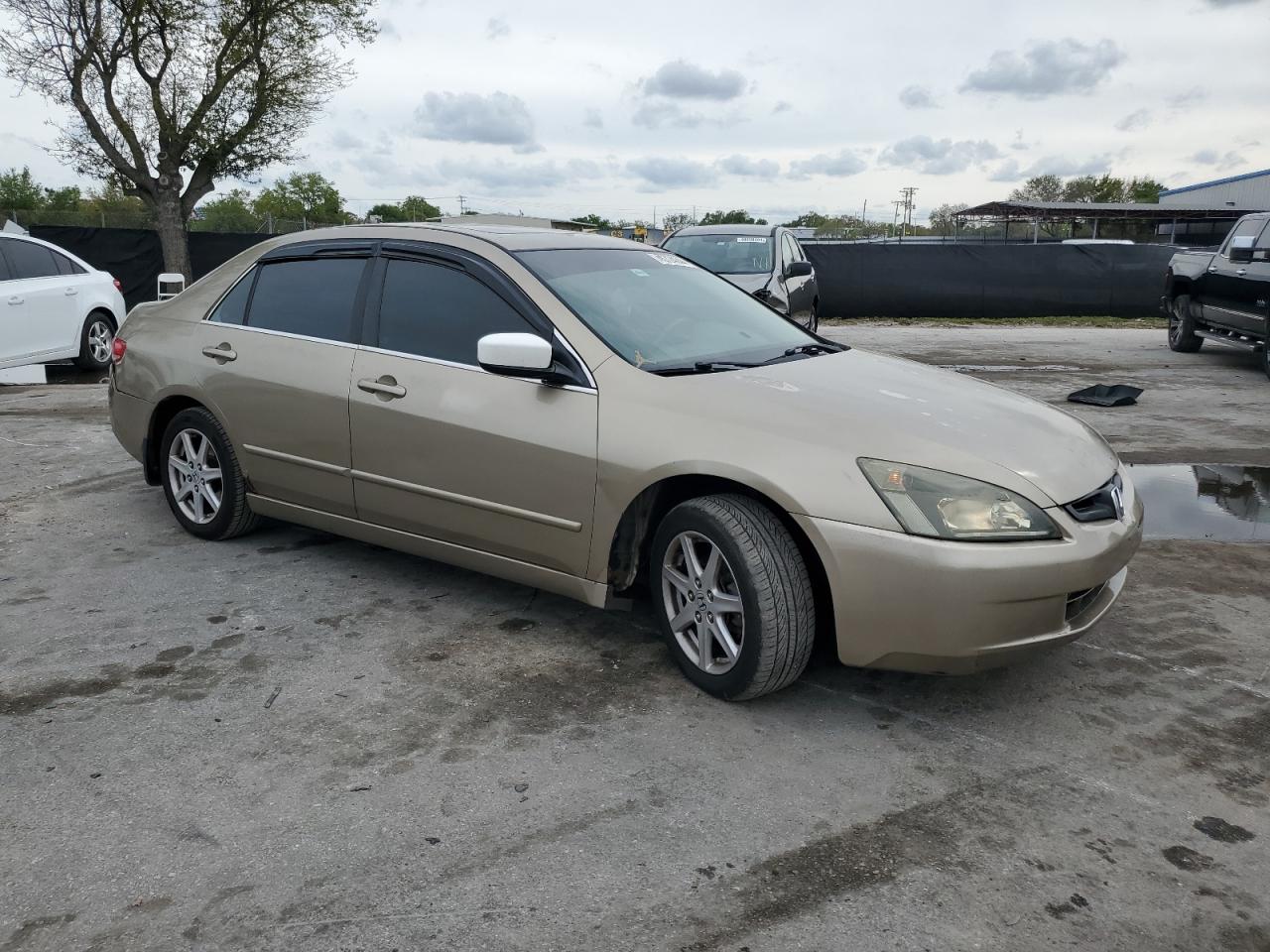 Photo 3 VIN: 1HGCM66504A101032 - HONDA ACCORD 