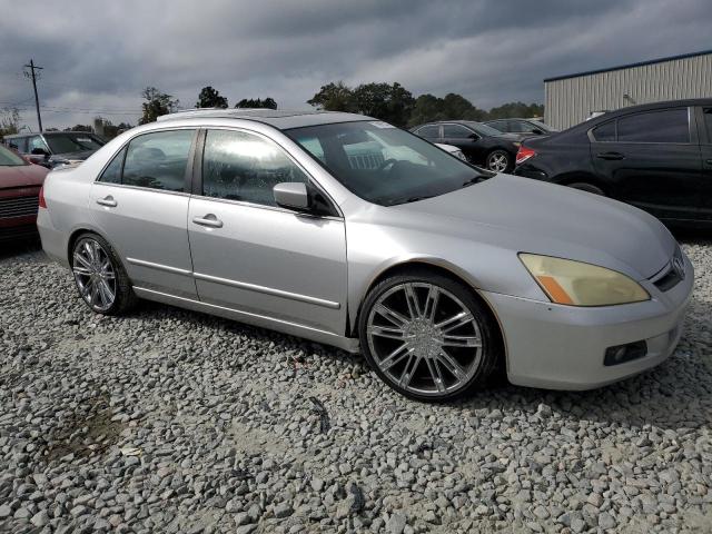 Photo 3 VIN: 1HGCM66506A020812 - HONDA ACCORD EX 