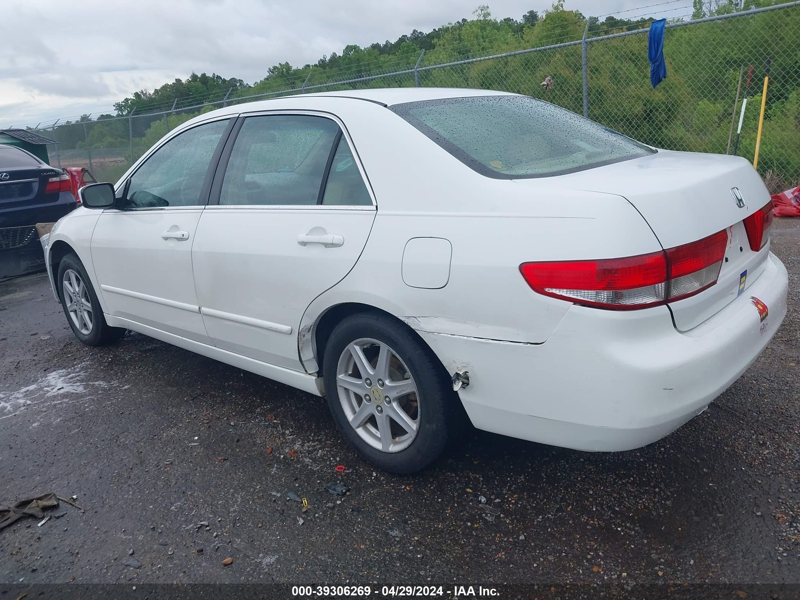 Photo 5 VIN: 1HGCM66513A015260 - HONDA ACCORD 