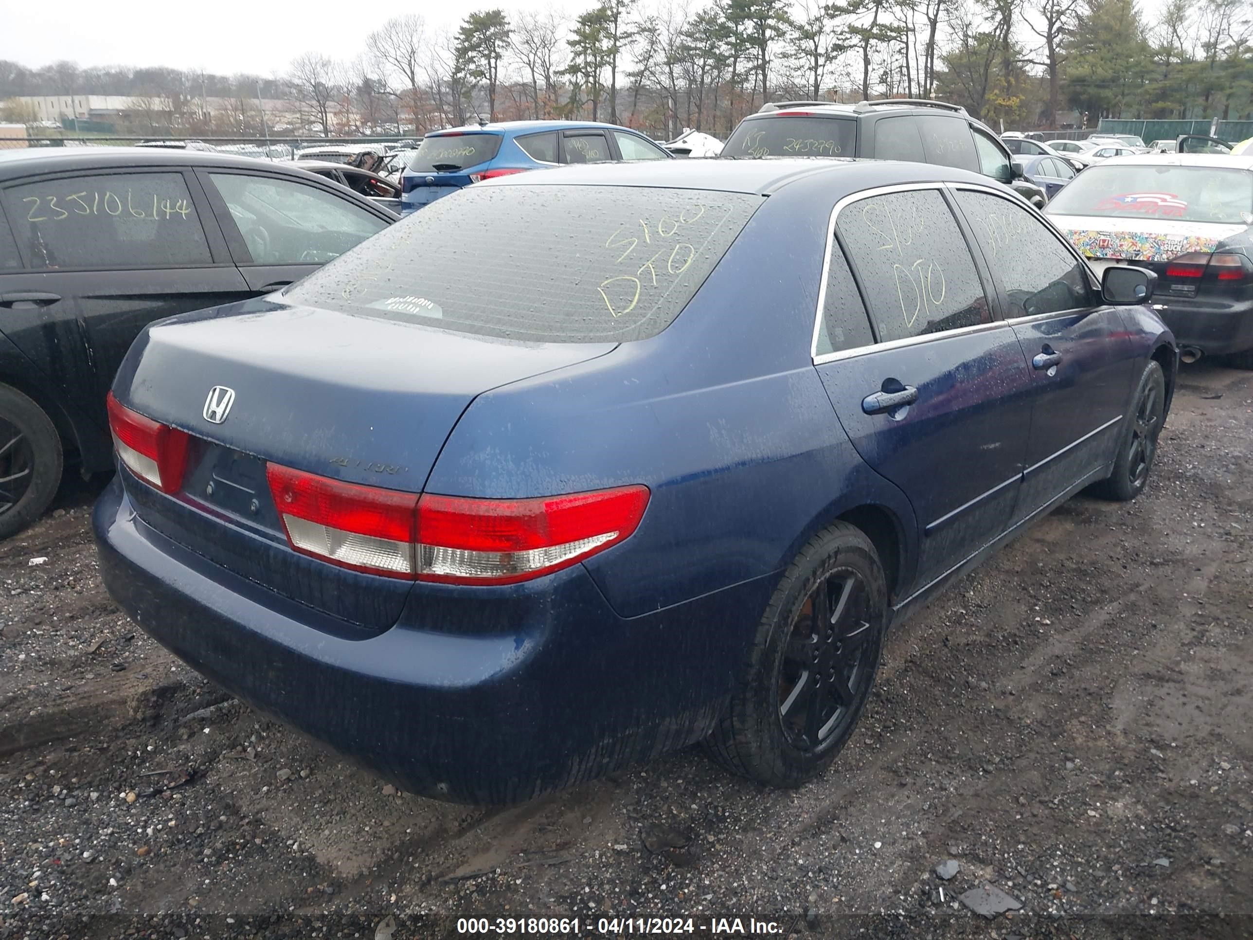 Photo 3 VIN: 1HGCM66513A098852 - HONDA ACCORD 