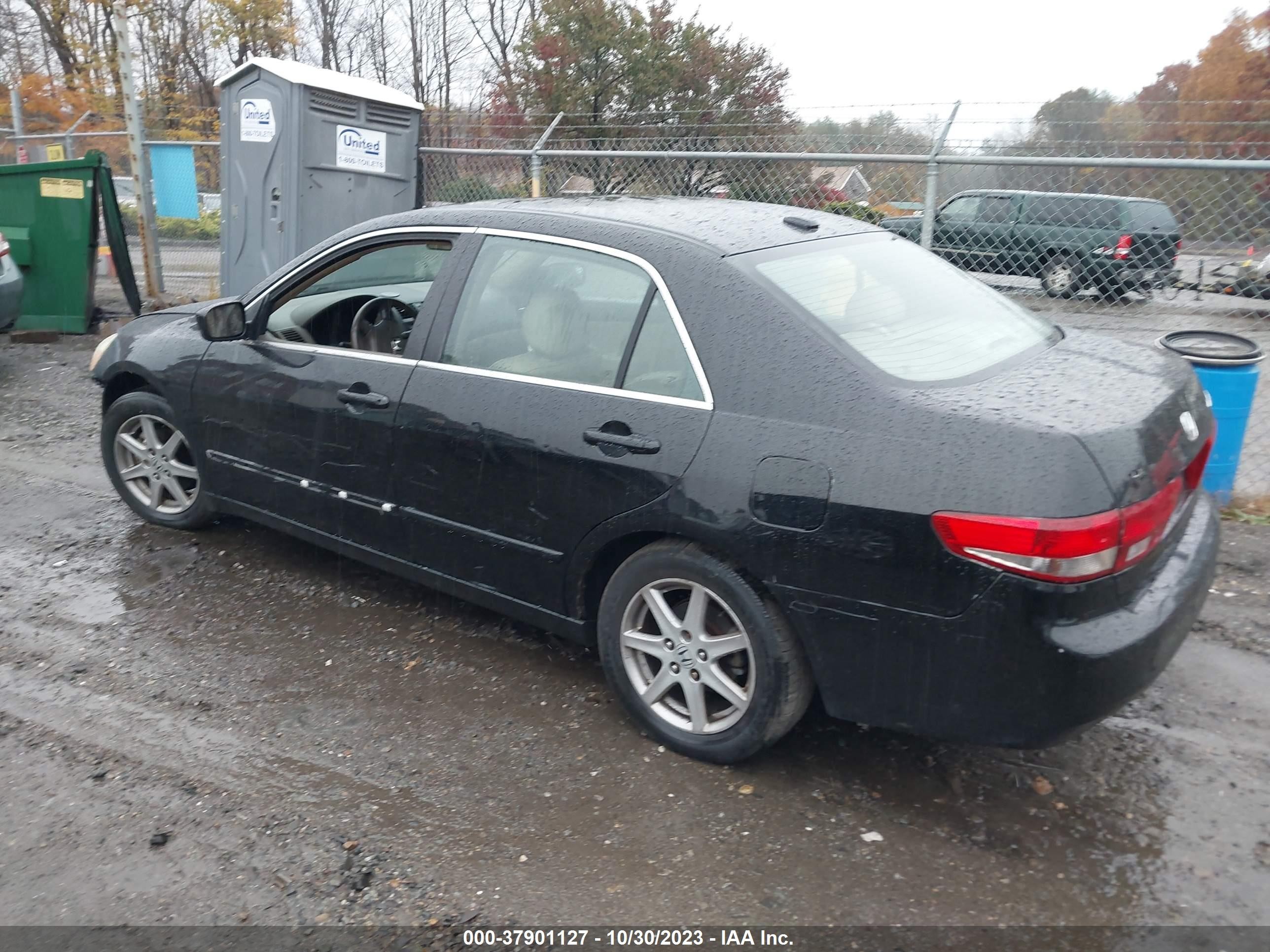 Photo 2 VIN: 1HGCM66514A005751 - HONDA ACCORD 