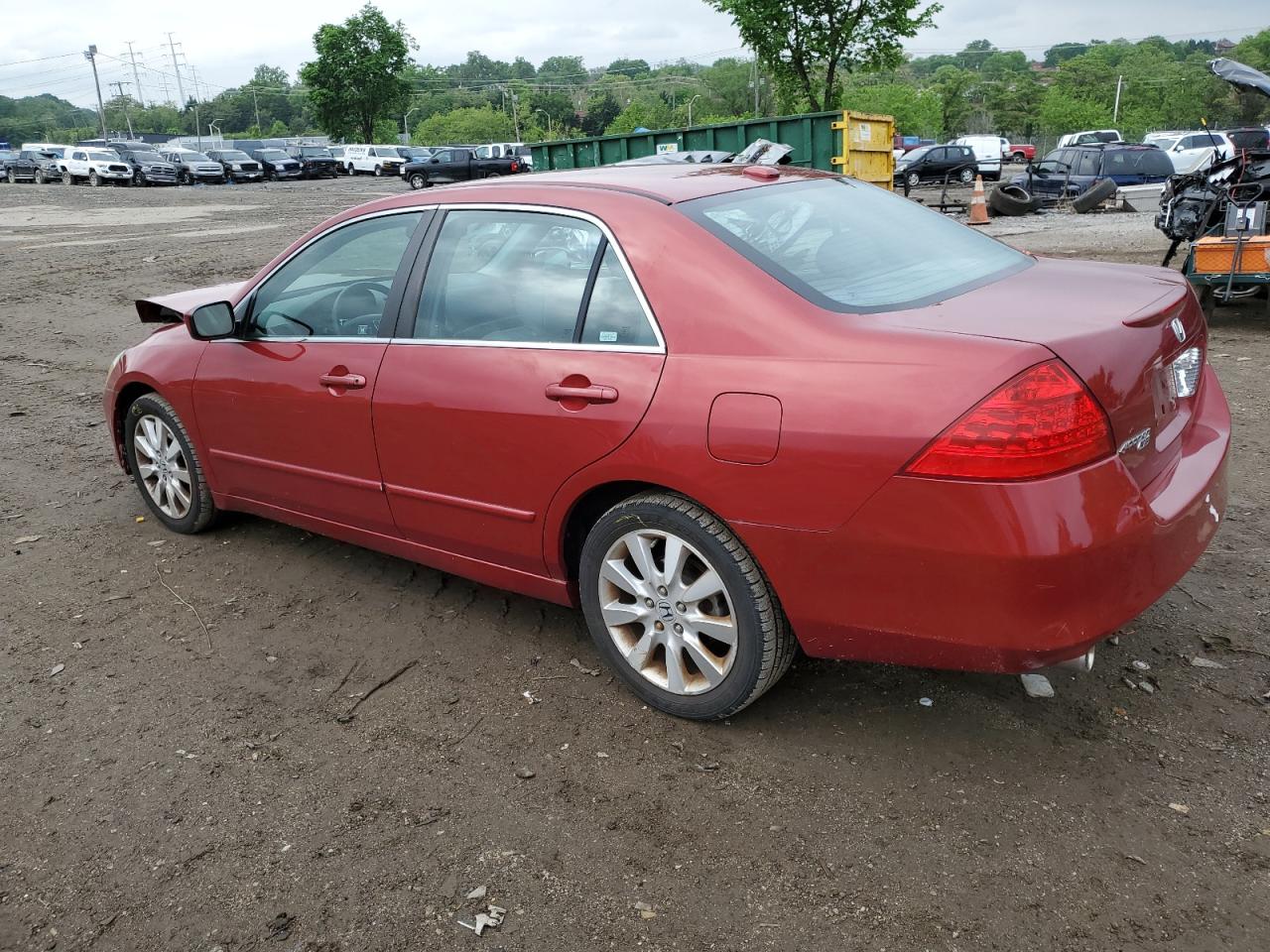 Photo 1 VIN: 1HGCM66517A050015 - HONDA ACCORD 