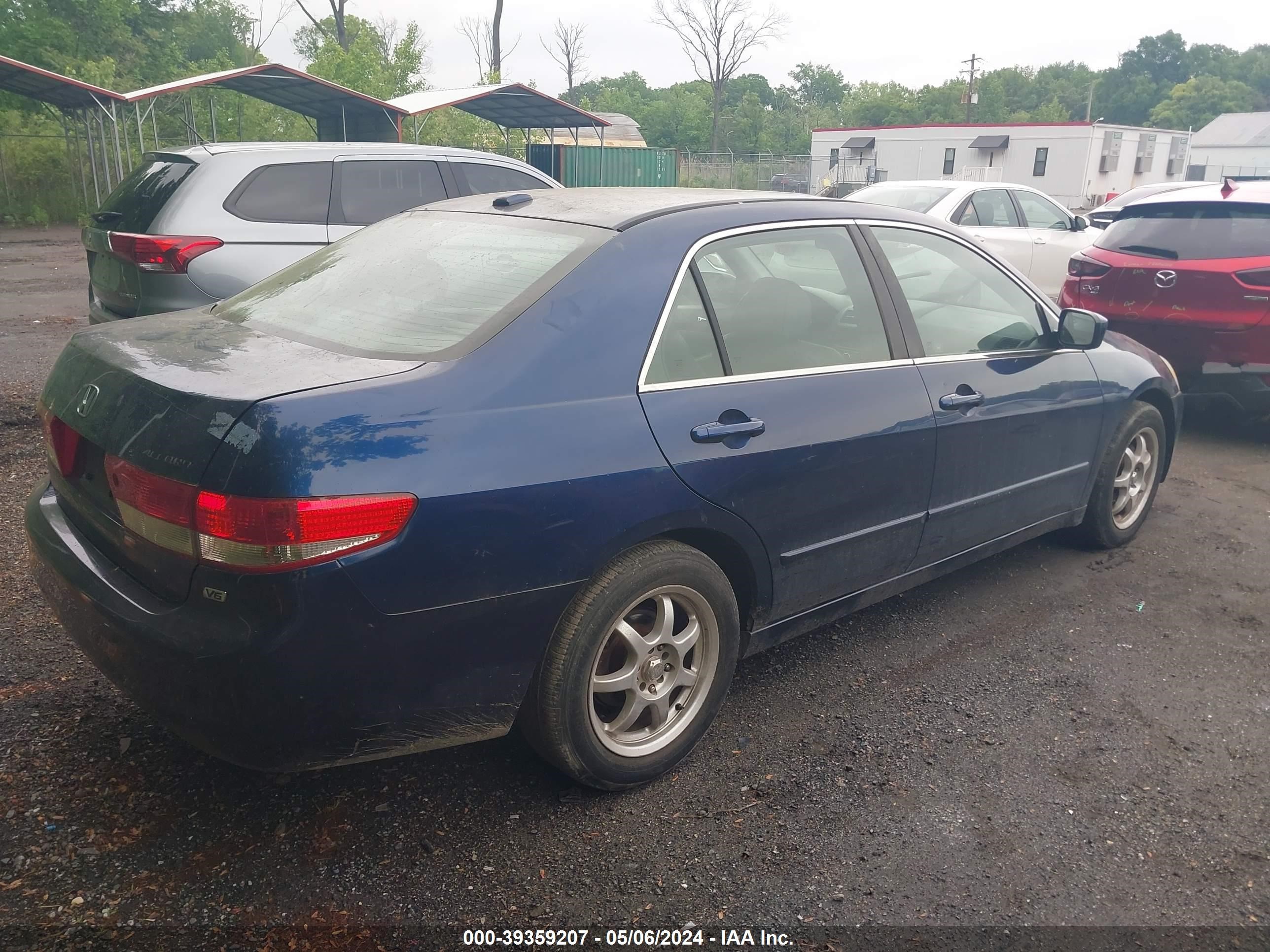 Photo 3 VIN: 1HGCM66524A030450 - HONDA ACCORD 