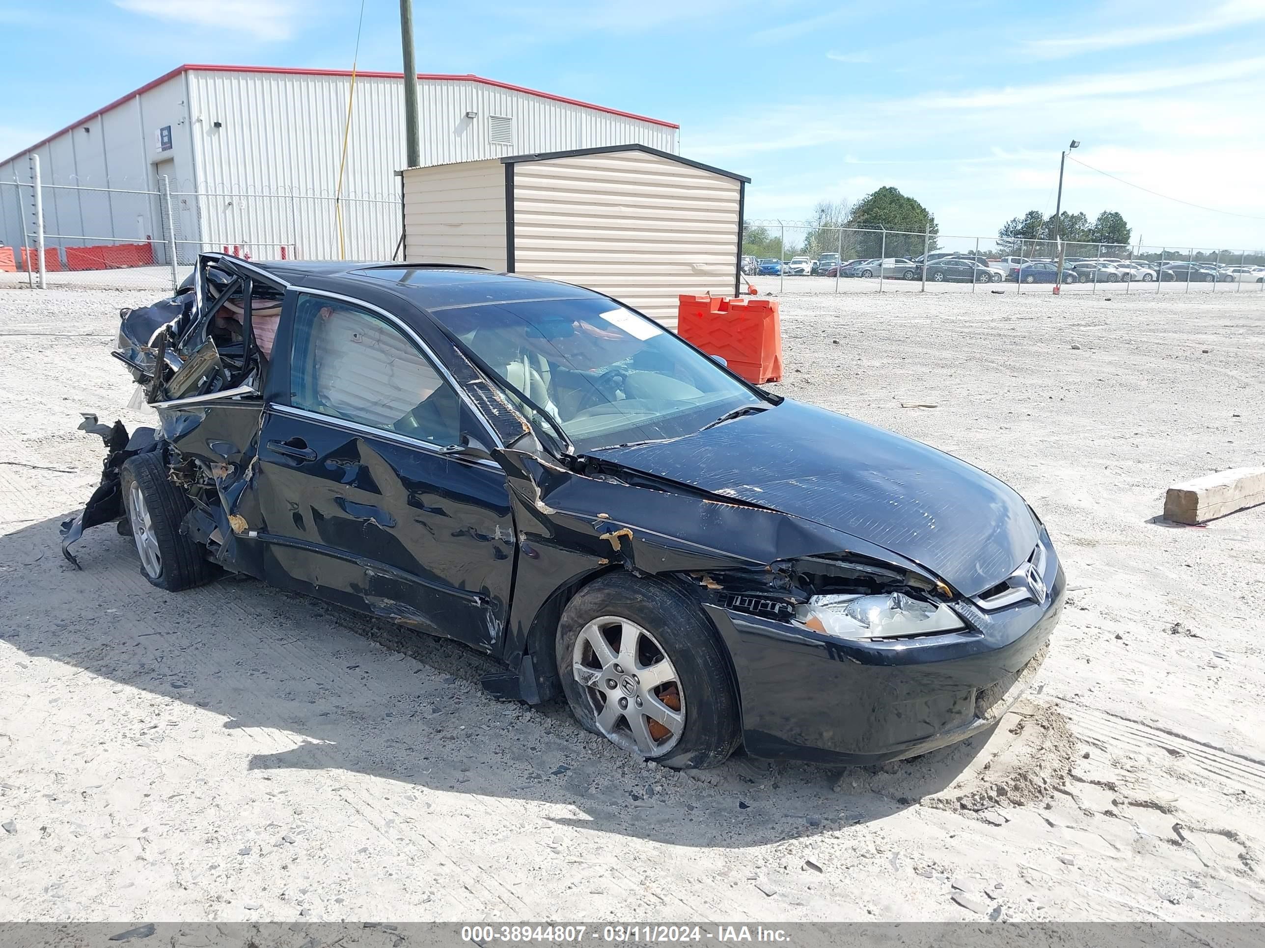 Photo 0 VIN: 1HGCM66525A004562 - HONDA ACCORD 