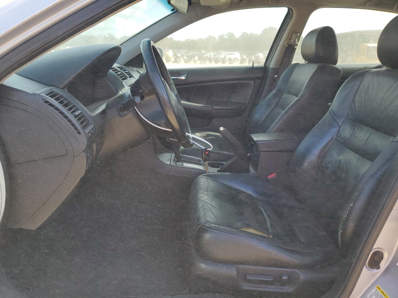 Photo 6 VIN: 1HGCM66525A013357 - HONDA ACCORD 