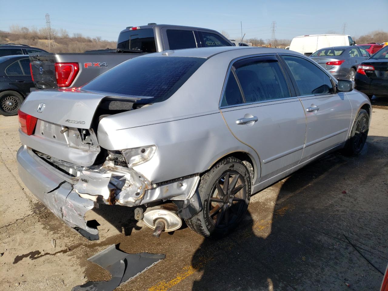 Photo 2 VIN: 1HGCM66525A032801 - HONDA ACCORD 