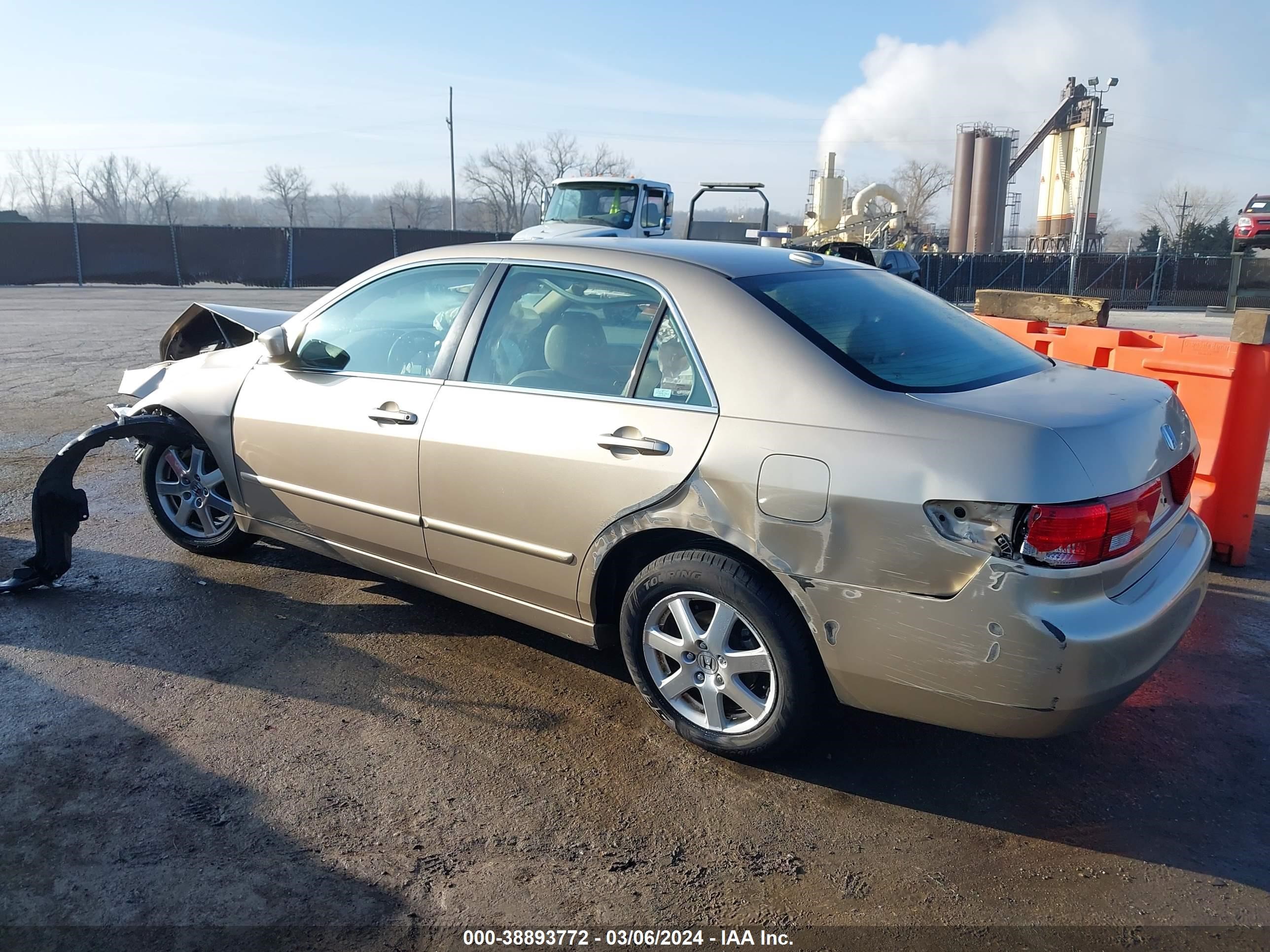 Photo 13 VIN: 1HGCM66525A035648 - HONDA ACCORD 