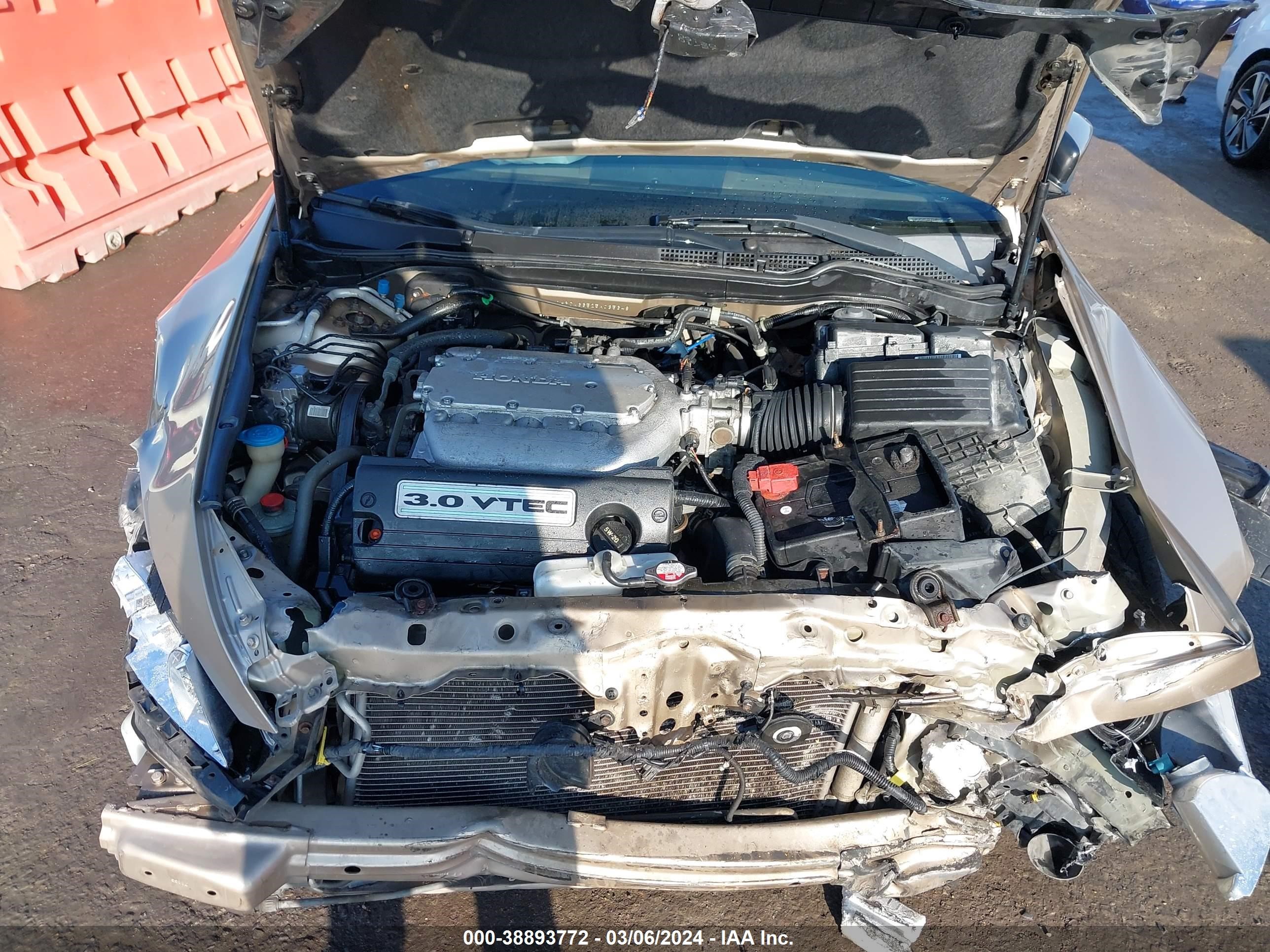 Photo 9 VIN: 1HGCM66525A035648 - HONDA ACCORD 