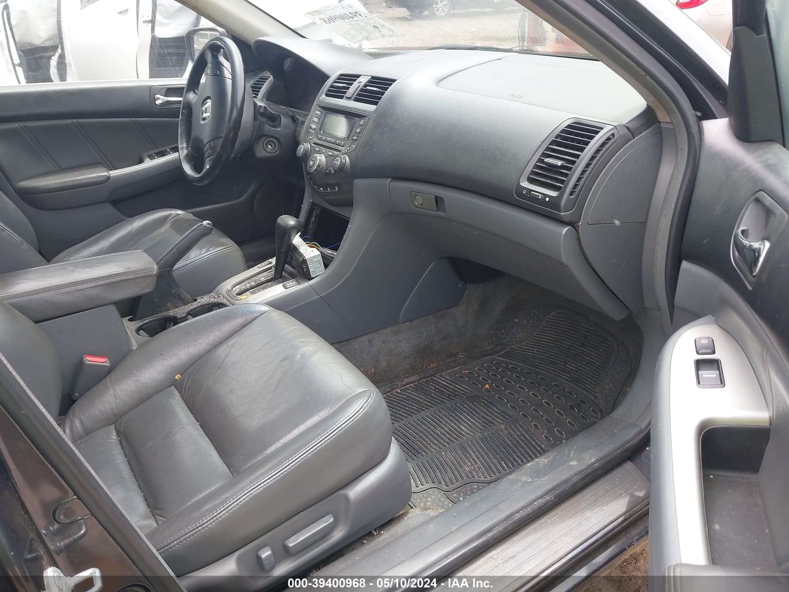 Photo 4 VIN: 1HGCM66525A074224 - HONDA ACCORD 