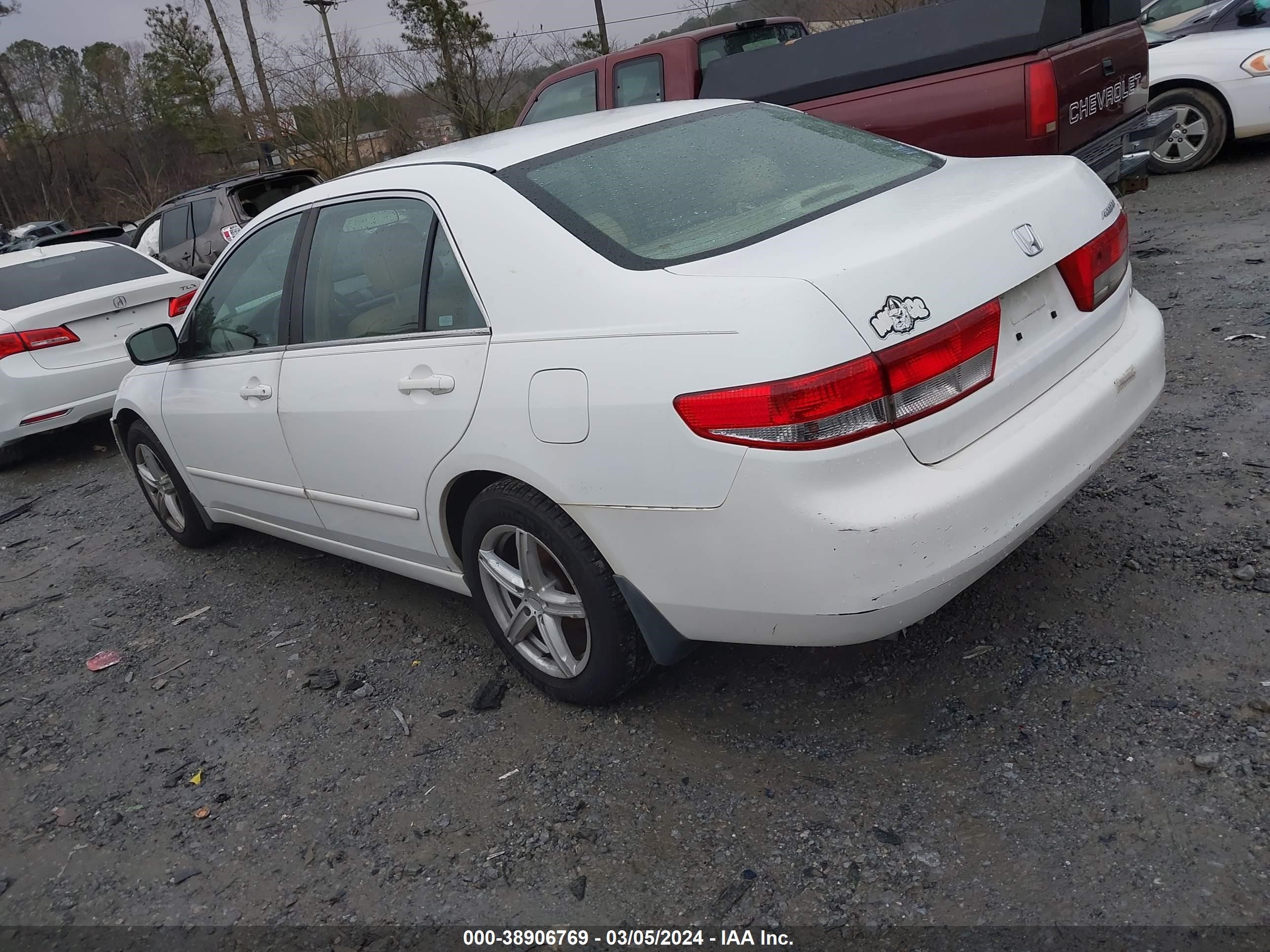 Photo 2 VIN: 1HGCM66533A079459 - HONDA ACCORD 