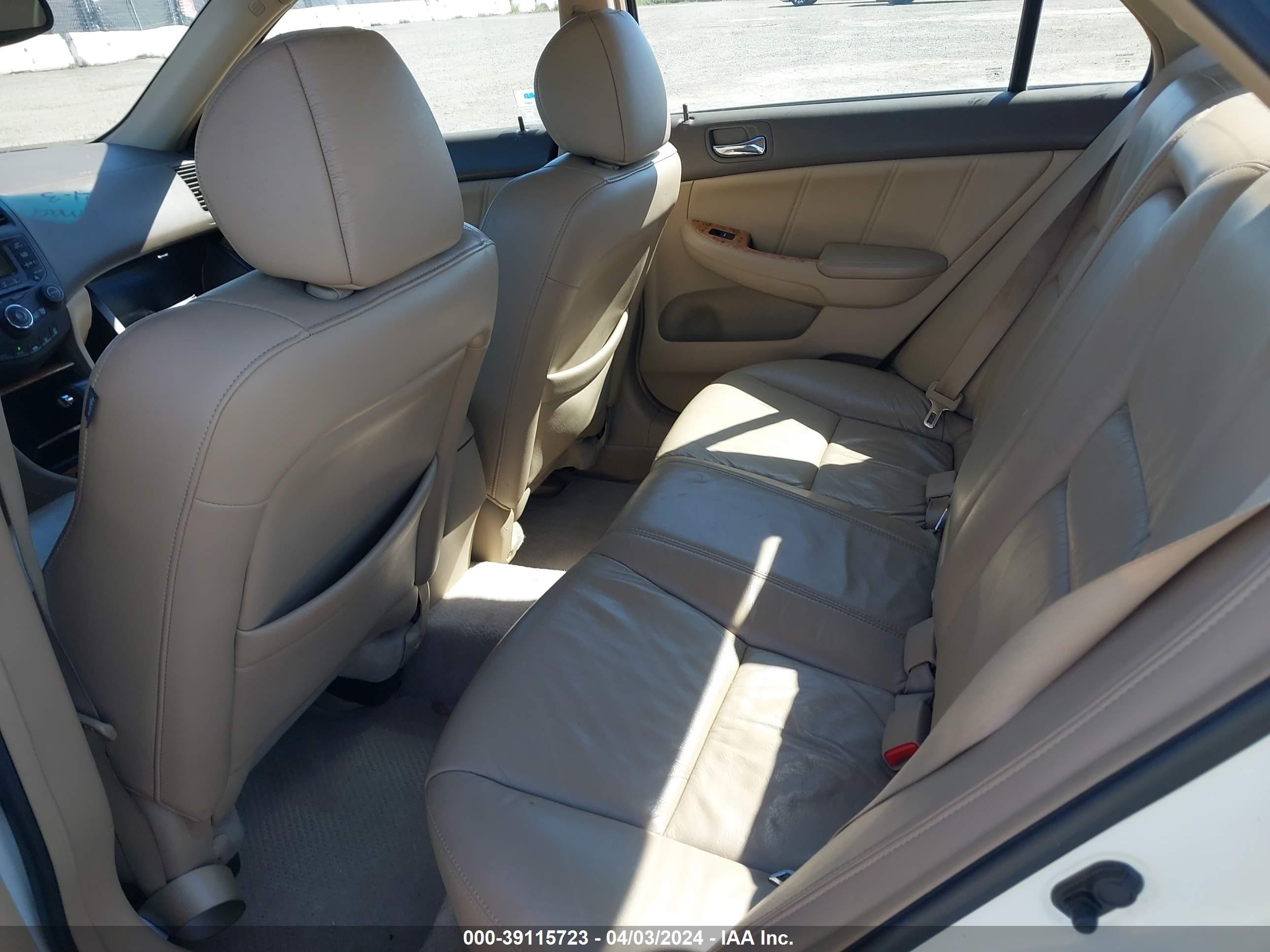 Photo 7 VIN: 1HGCM66535A007759 - HONDA ACCORD 