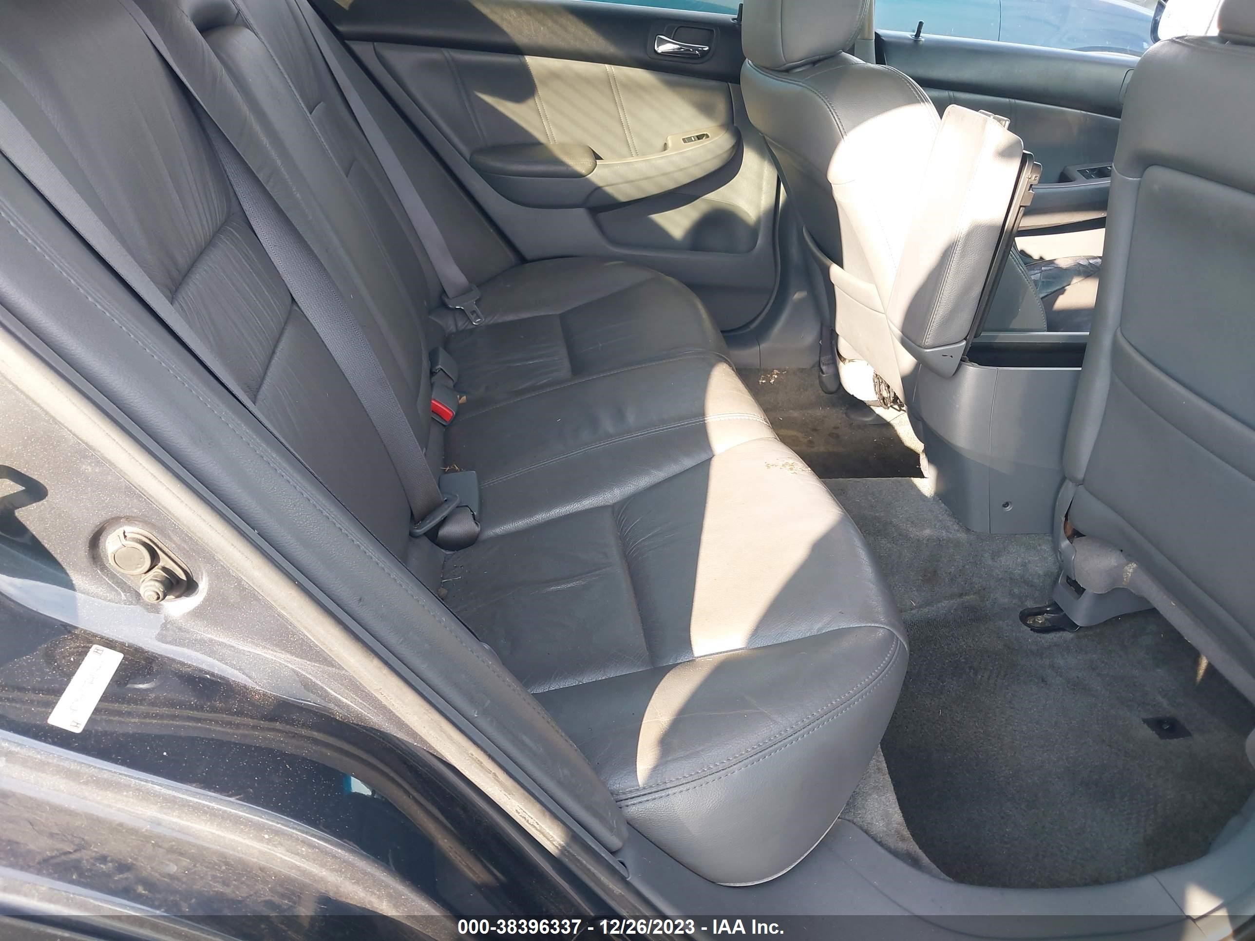 Photo 6 VIN: 1HGCM66535A019426 - HONDA ACCORD 