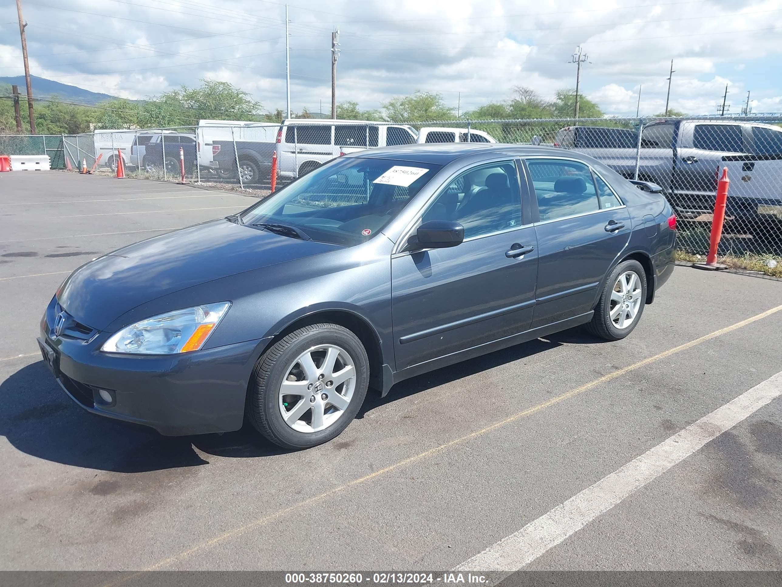 Photo 1 VIN: 1HGCM66535A036307 - HONDA ACCORD 