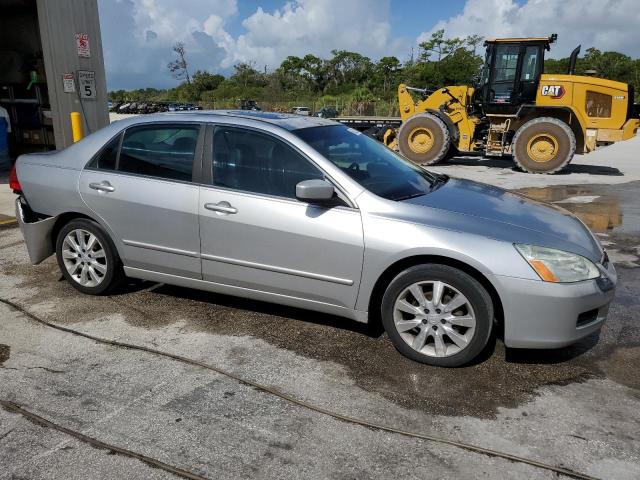 Photo 3 VIN: 1HGCM66536A043159 - HONDA ACCORD 