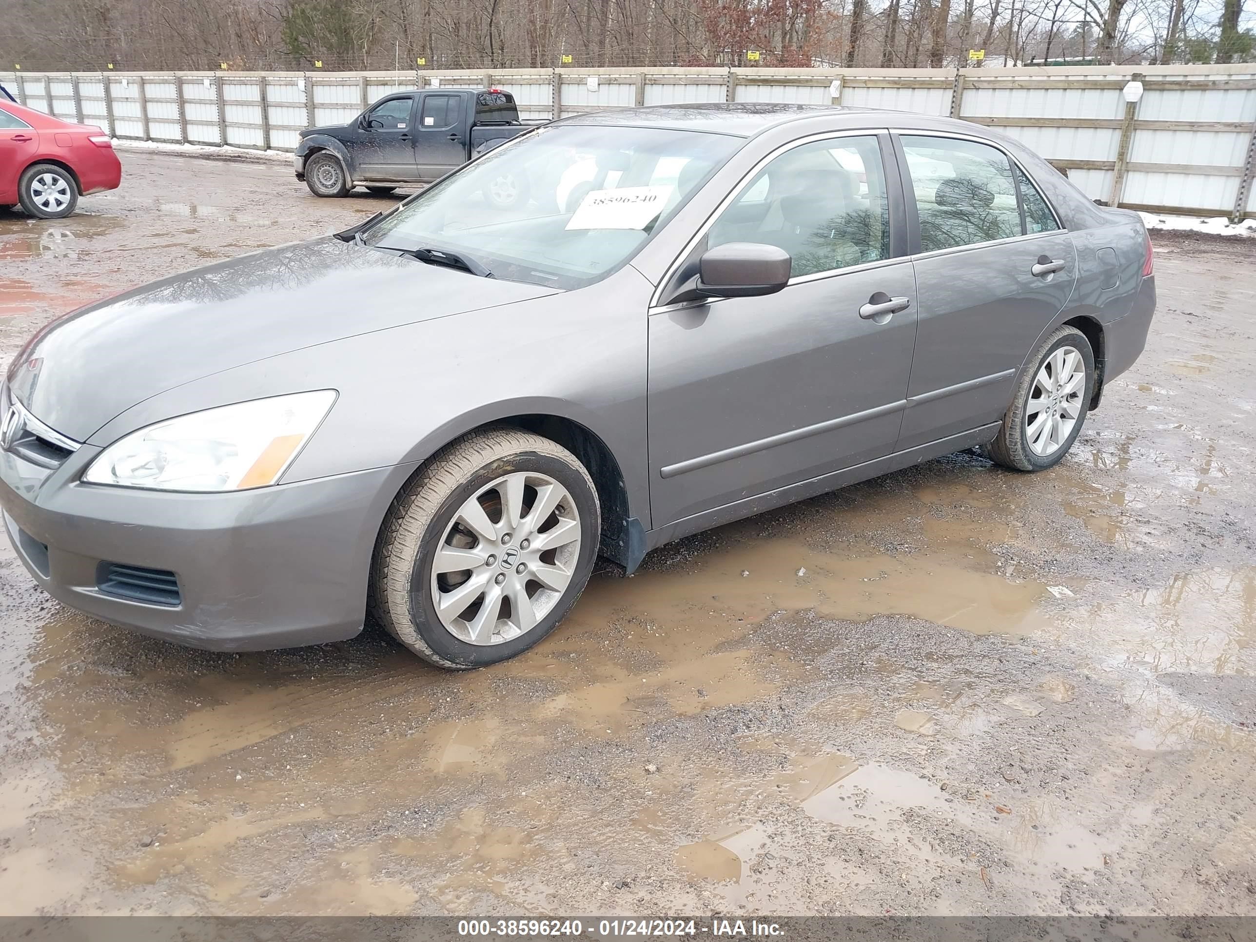 Photo 1 VIN: 1HGCM66537A097997 - HONDA ACCORD 