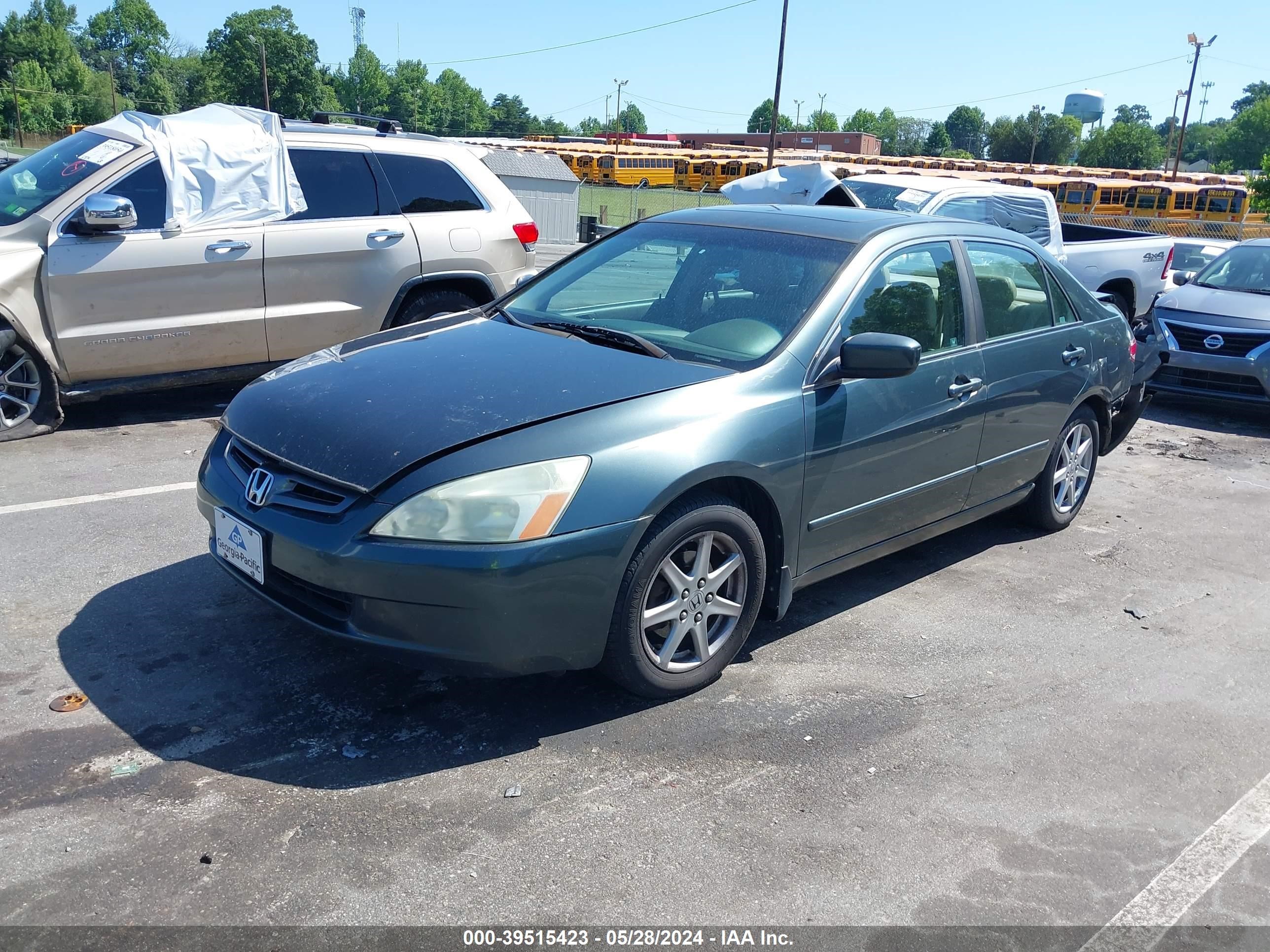 Photo 1 VIN: 1HGCM66544A056967 - HONDA ACCORD 