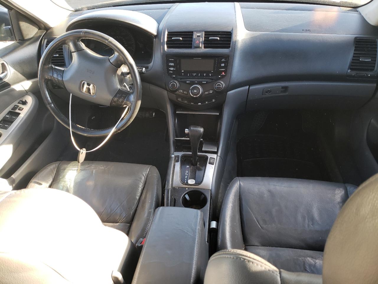 Photo 7 VIN: 1HGCM66545A024960 - HONDA ACCORD 