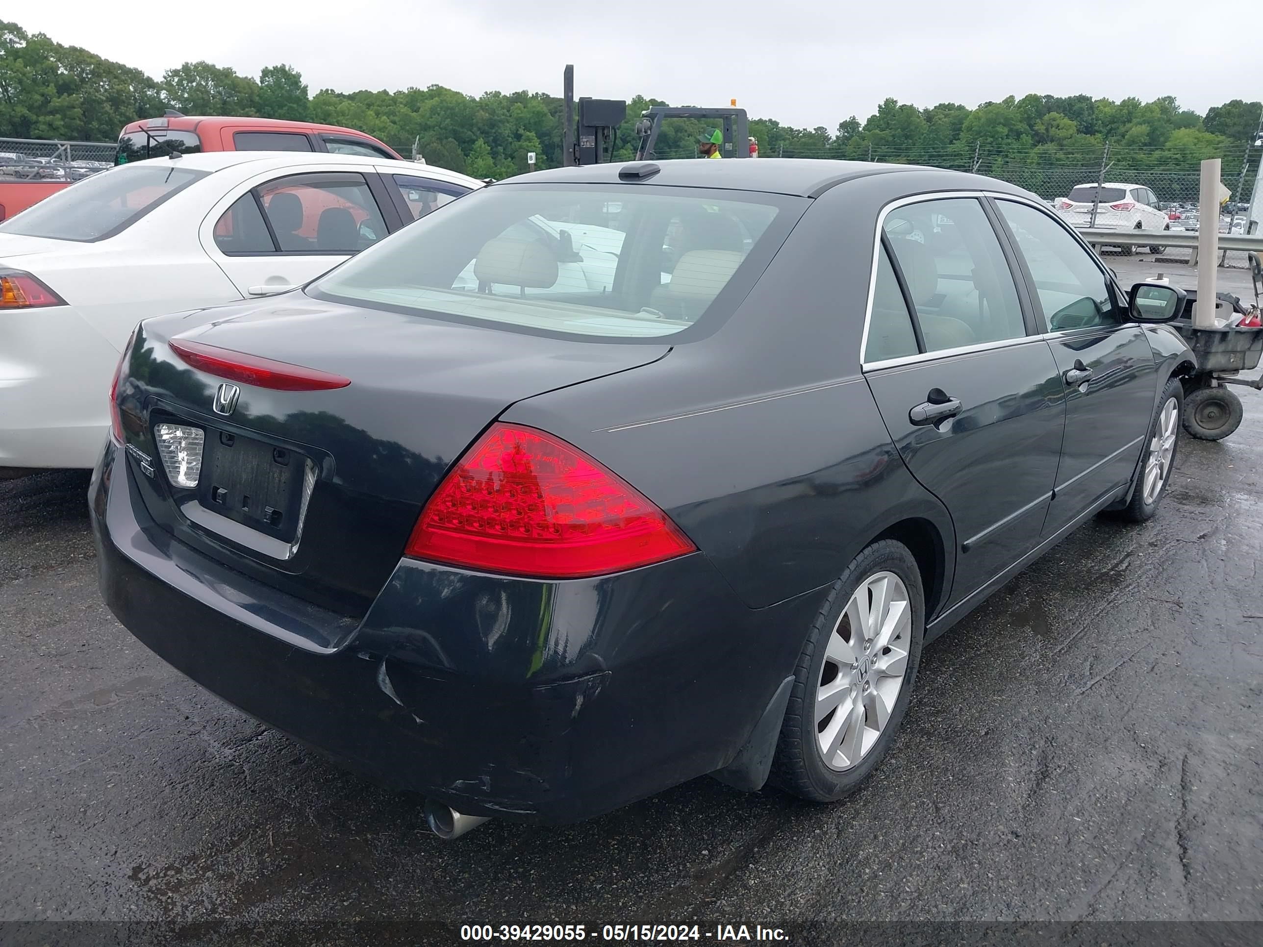 Photo 3 VIN: 1HGCM66547A023486 - HONDA ACCORD 