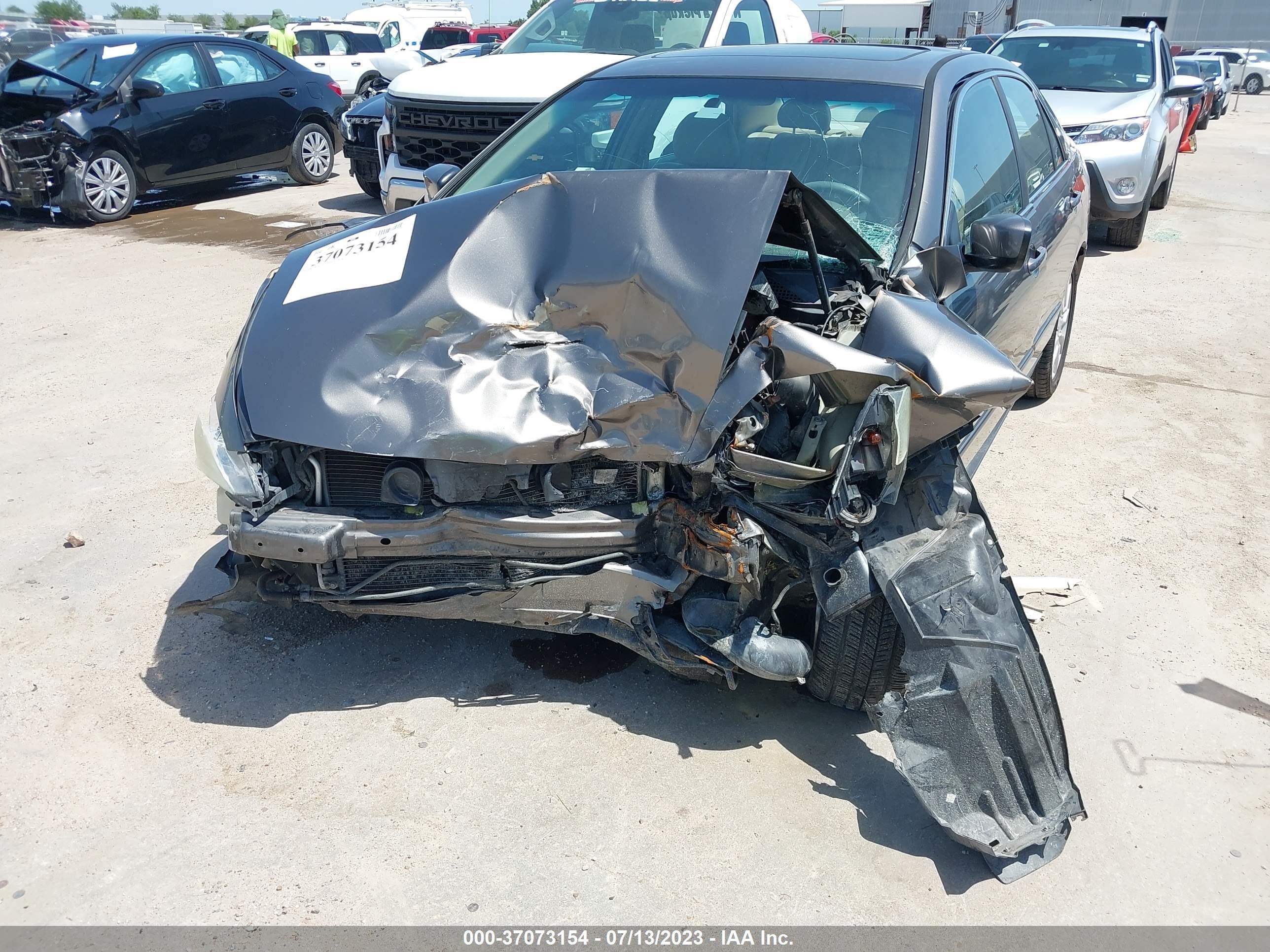 Photo 5 VIN: 1HGCM66547A103354 - HONDA ACCORD 