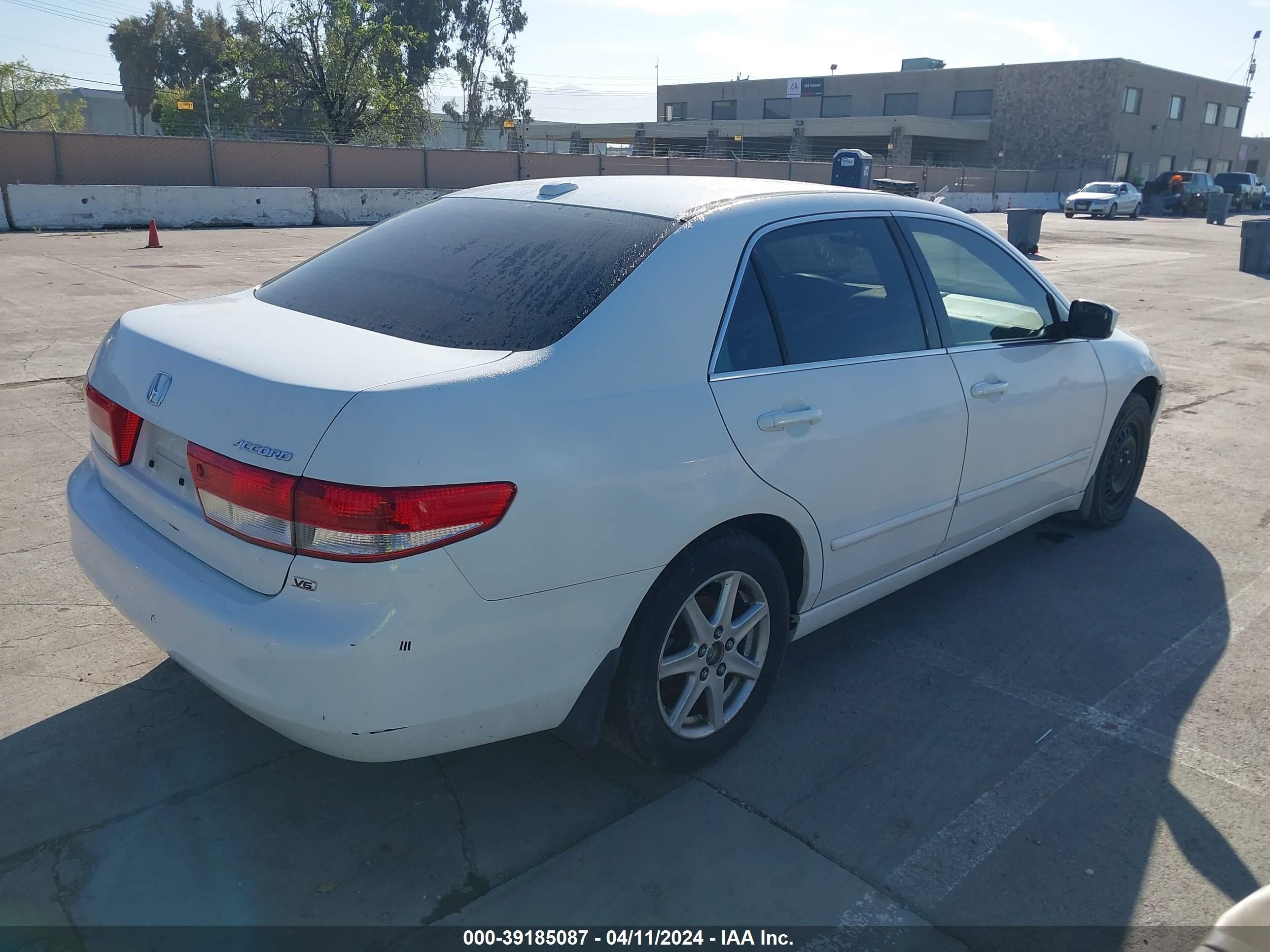 Photo 3 VIN: 1HGCM66554A044598 - HONDA ACCORD 